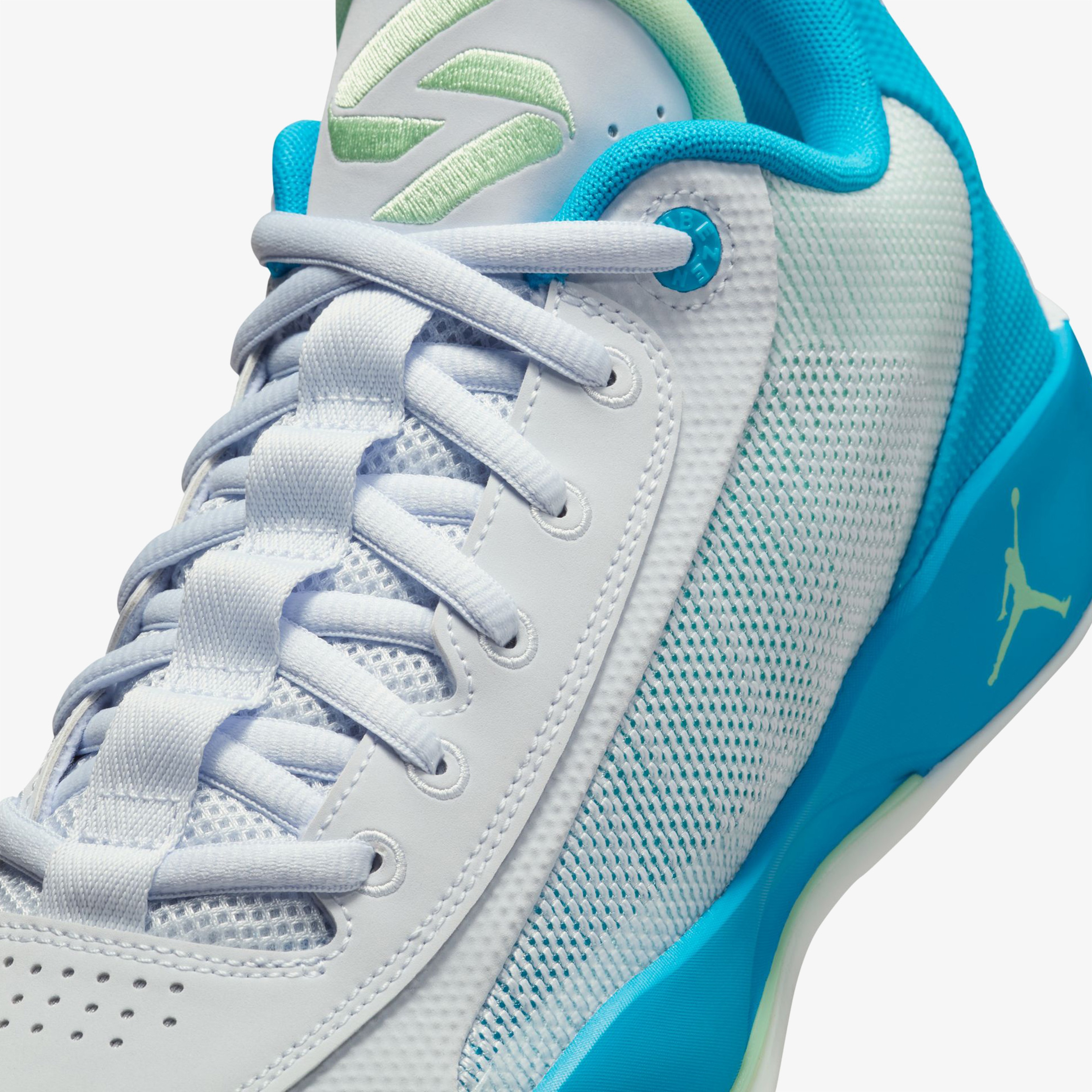 Jordan Luka 77 Erkek Beyaz Basketbol Ayakkabısı