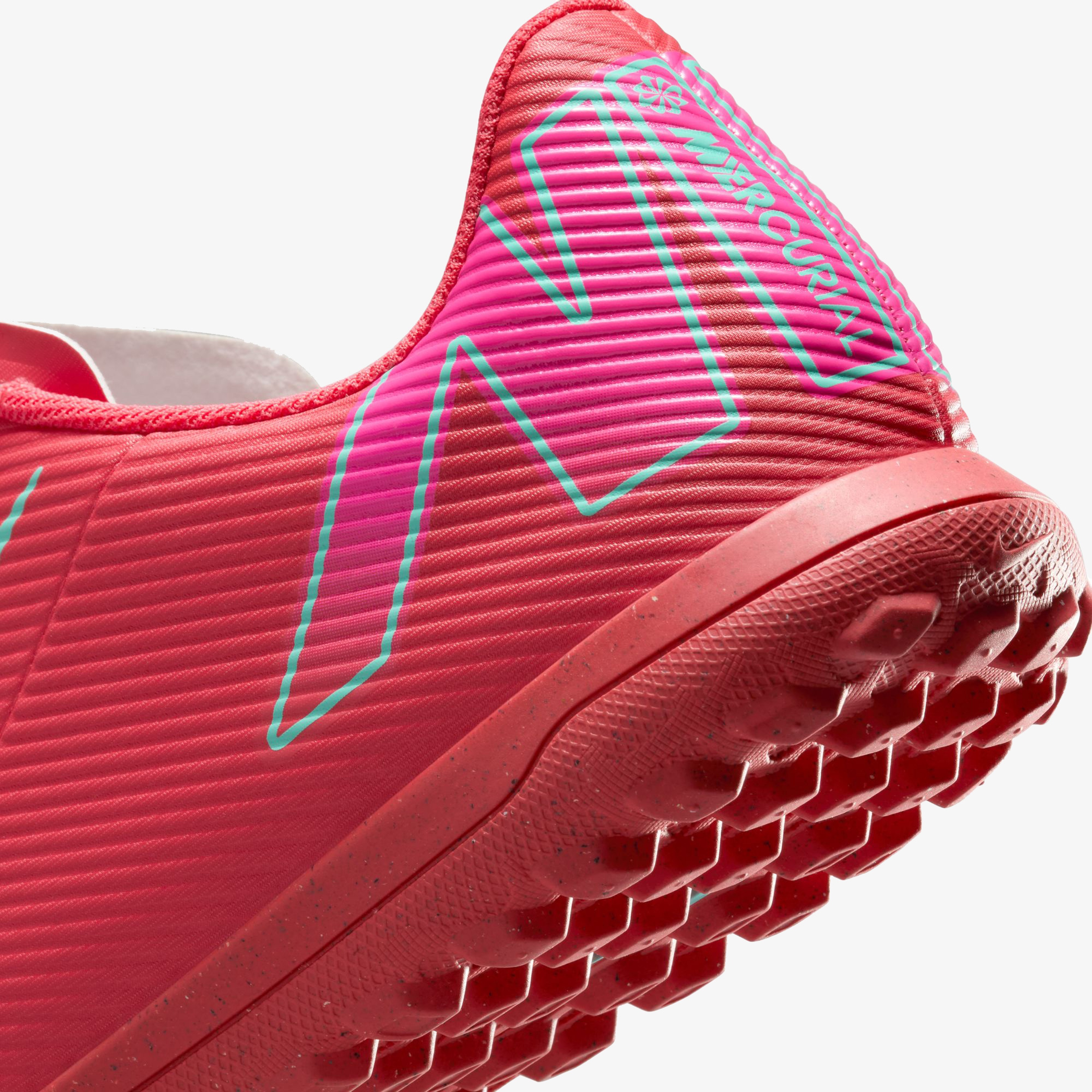 Nike Mercurial Vapor 16 Club Erkek Turuncu Halı Saha Kramponu