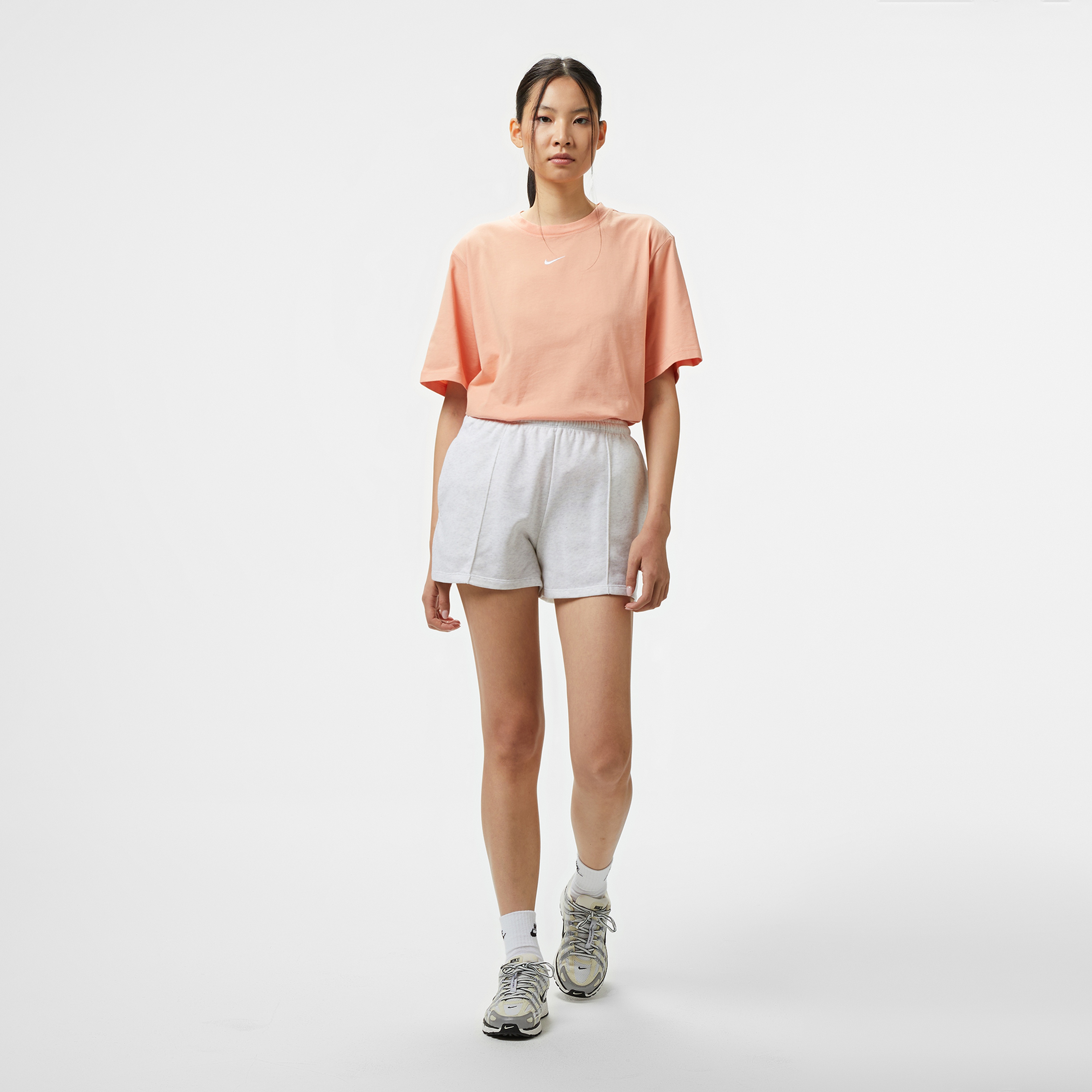 Nike Essential  Kadın Turuncu T-Shirt