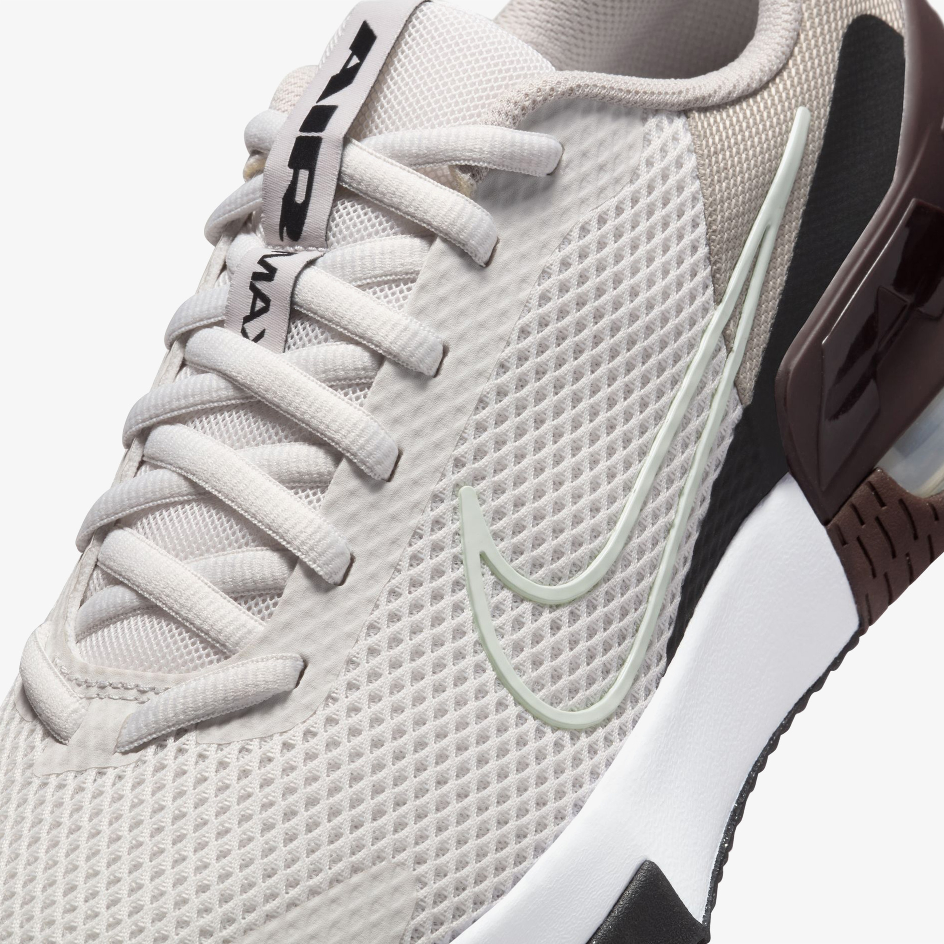 Nike Air Max Alpha Trainer 6 Erkek Gri Antrenman Ayakkabısı