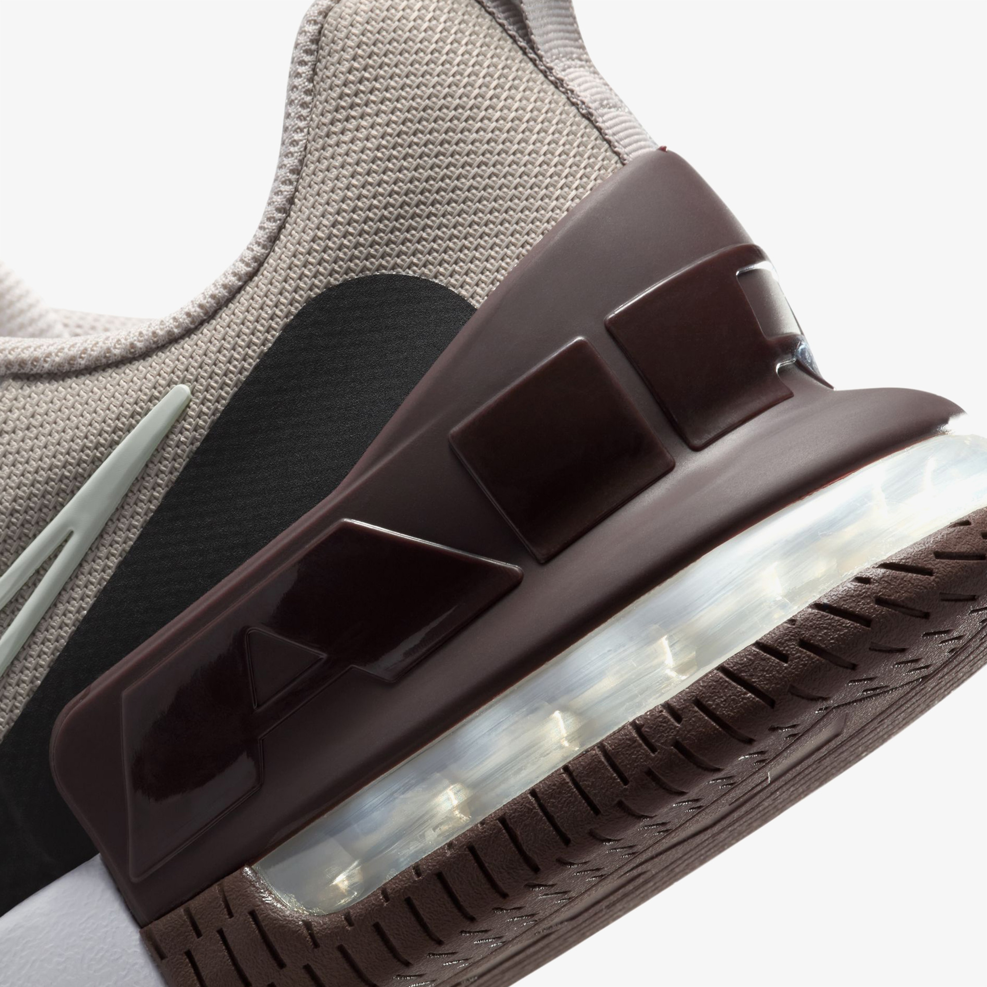 Nike Air Max Alpha Trainer 6 Erkek Gri Antrenman Ayakkabısı