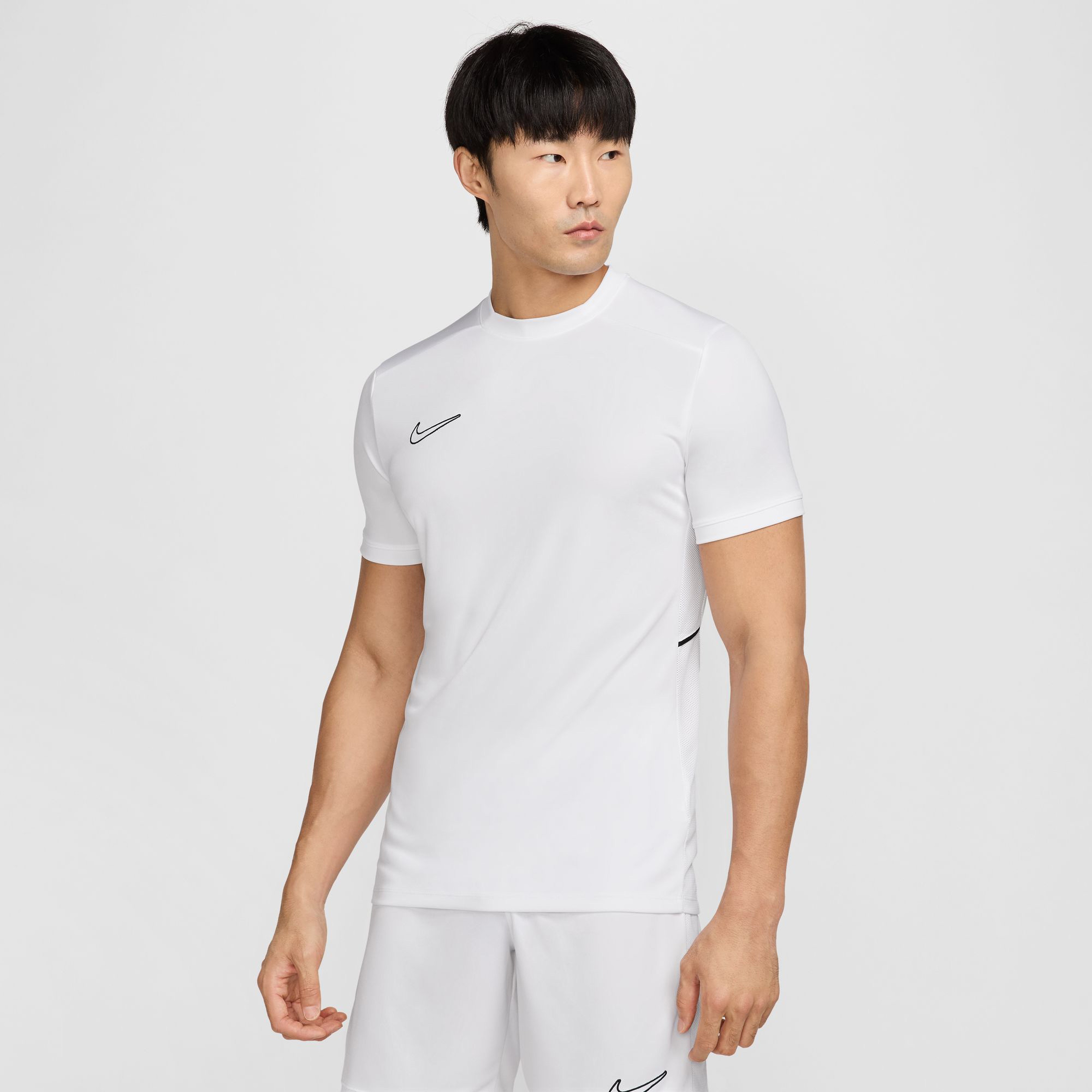 Nike Dri-FIT Academy Erkek Beyaz T-Shirt