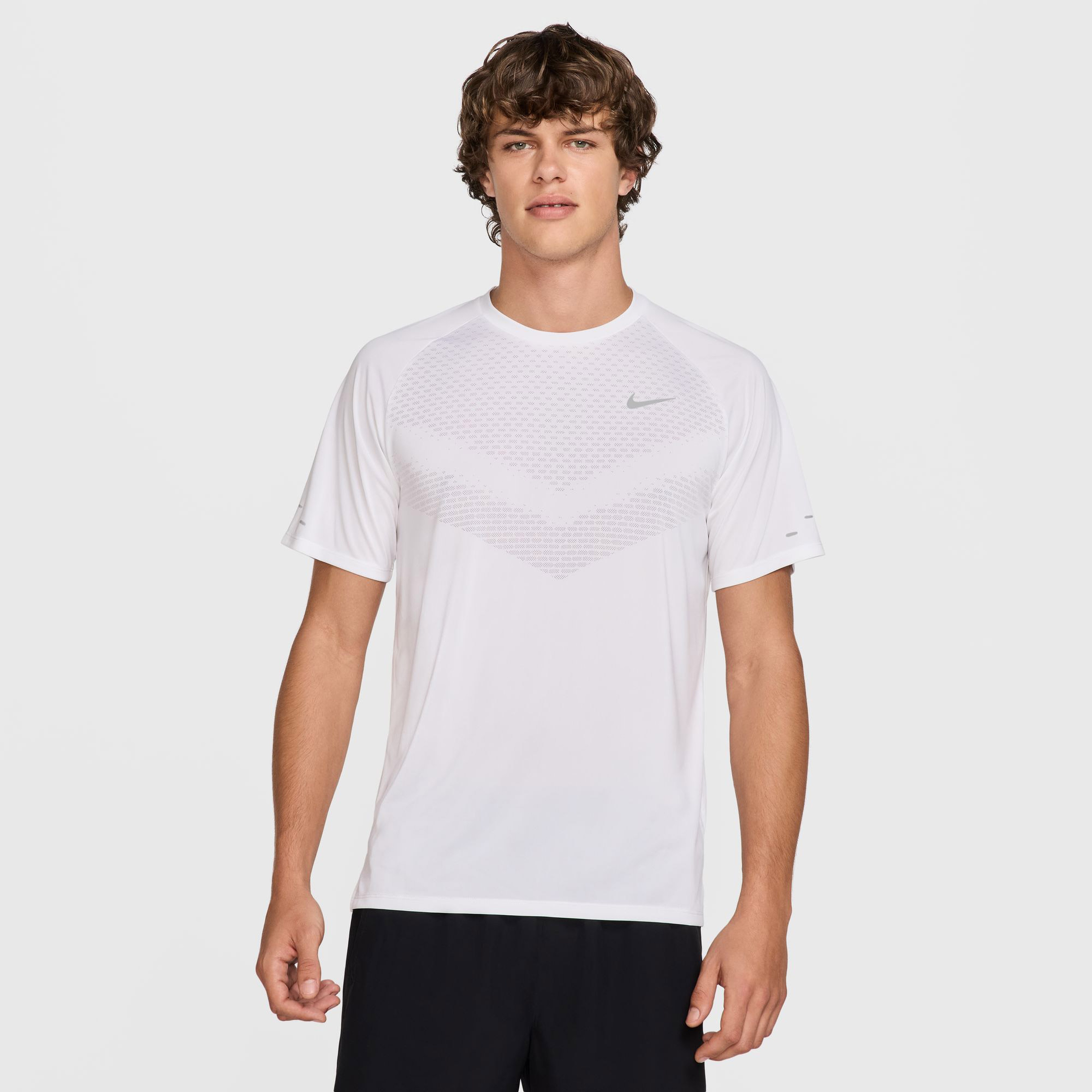 Nike Stride Erkek Beyaz Koşu T-Shirt