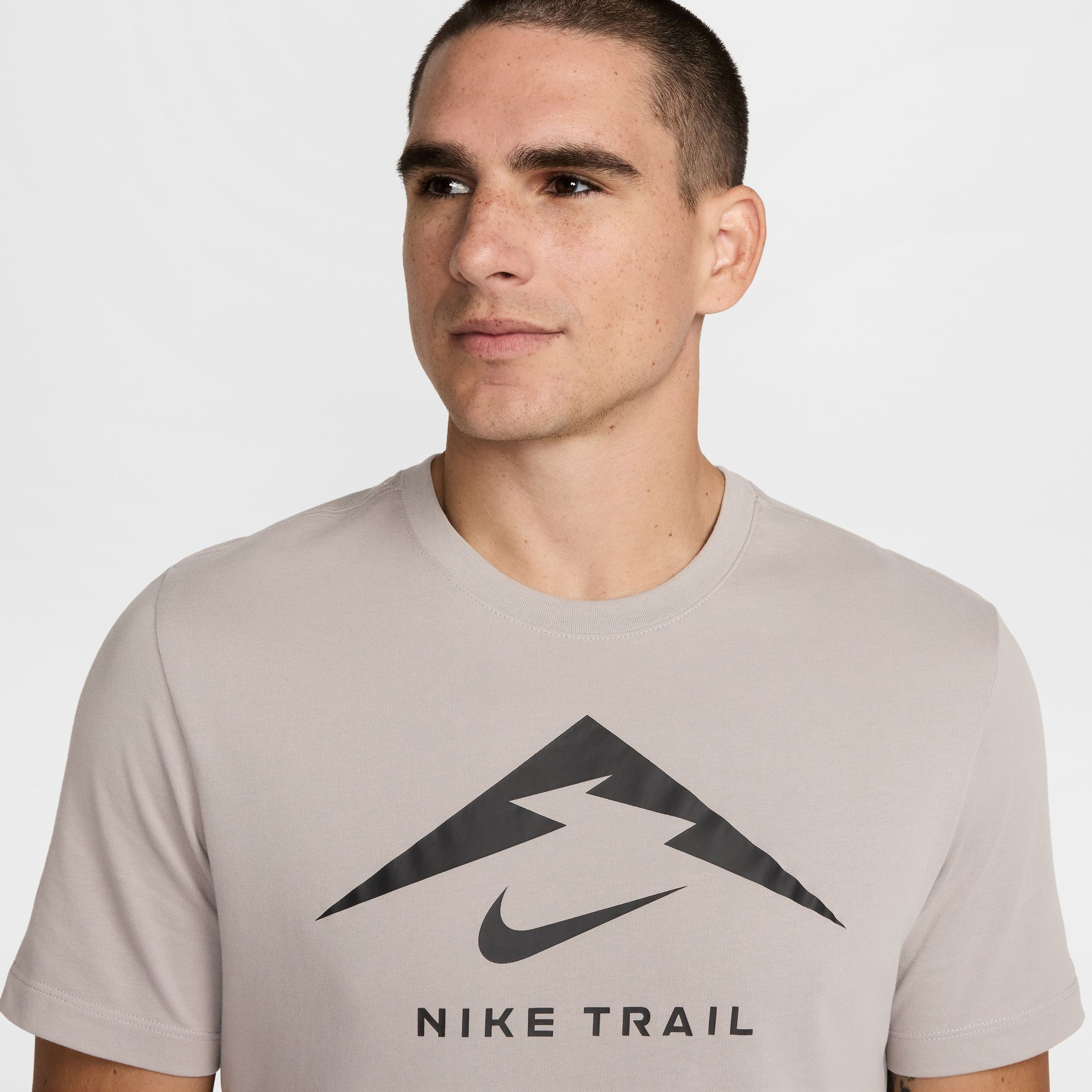 Nike Dri-Fit Erkek Siyah Koşu T-Shirt
