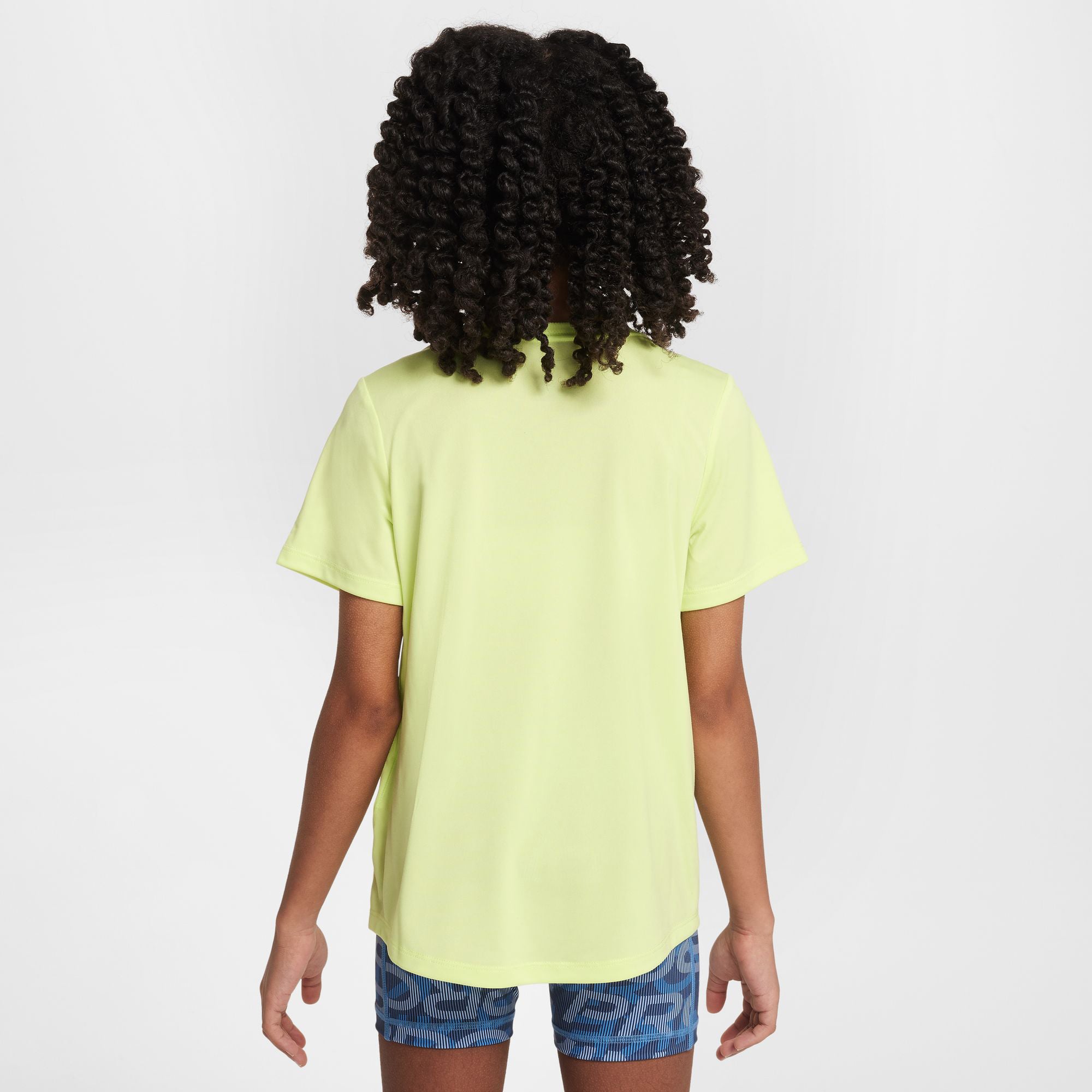 Nike One Fitted Çocuk Sarı Antrenman T-Shirt