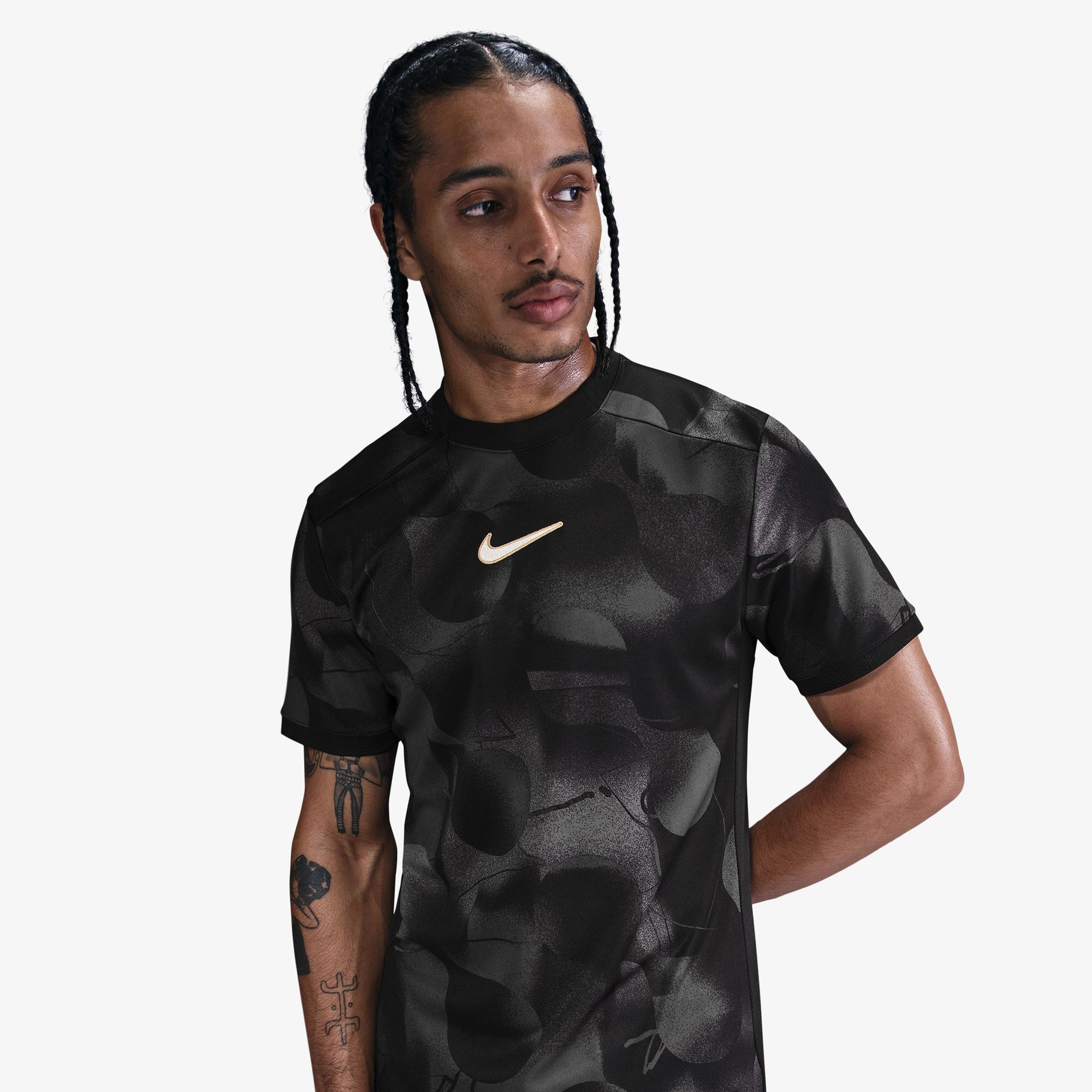 Nike Academy+ Erkek Gri T-Shirt