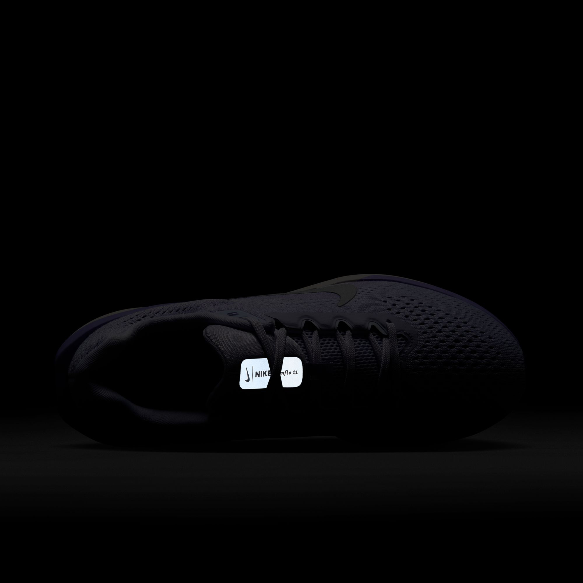 Nike Winflo 11 Kadın Gri Koşu Ayakkabısı