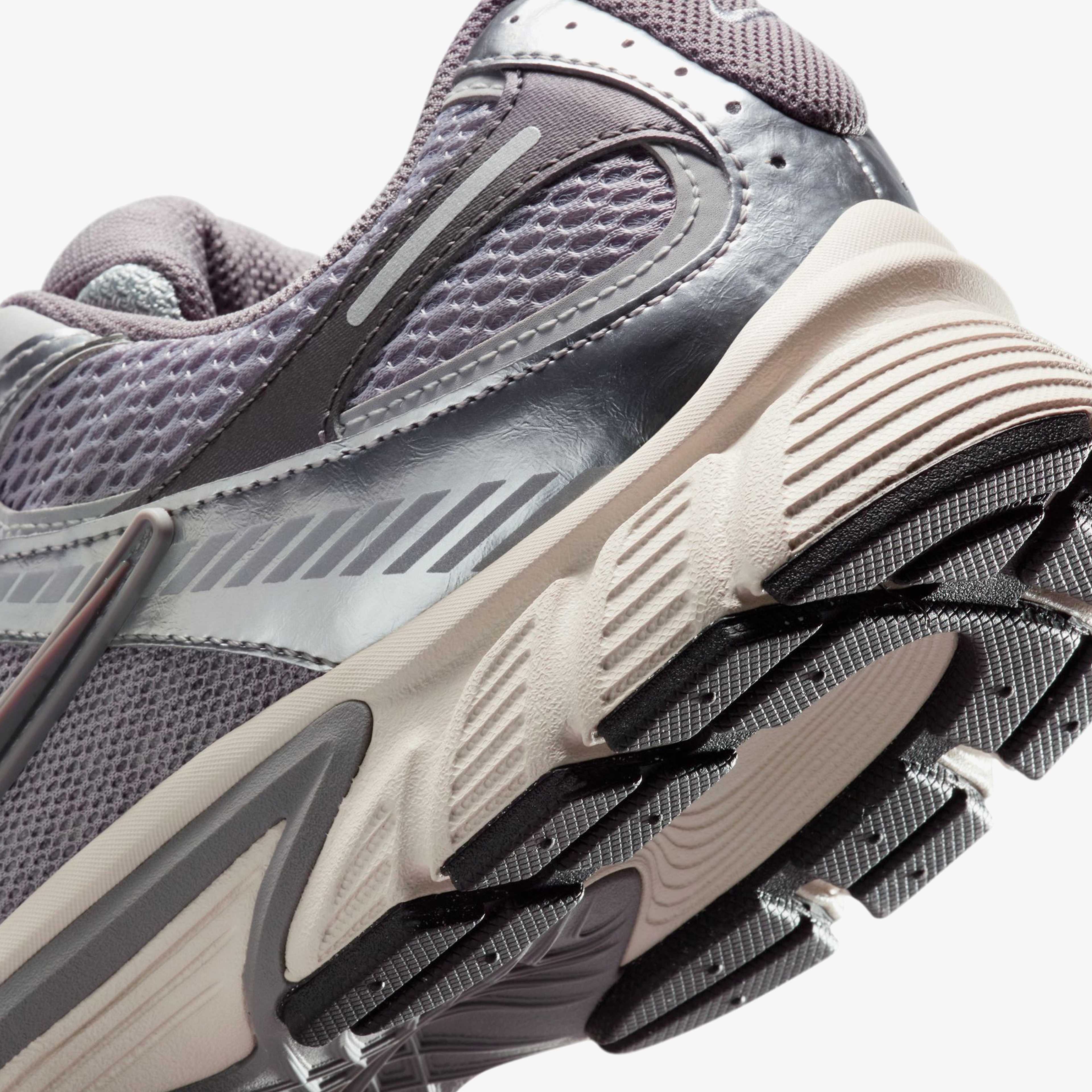 Nike V5 Rnr Erkek Gri Günlük Spor Ayakkabı