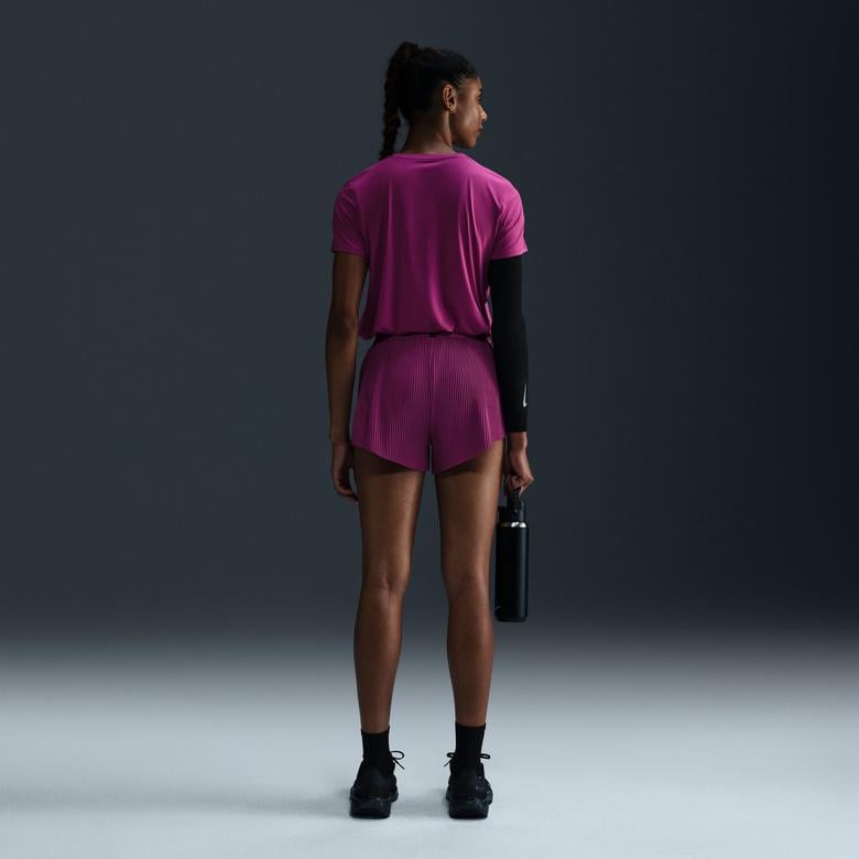 Nike Dri-Fit One Swoosh Graphic Kadın Mor Koşu T-Shirt