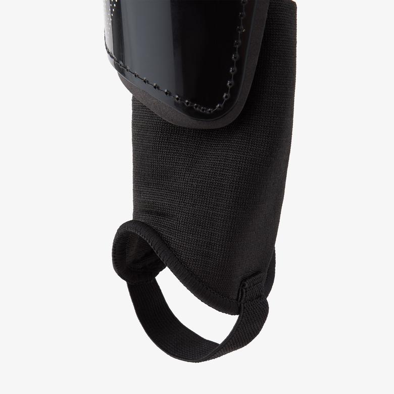 Pro Touch Force 300 HS Erkek Siyah Futbol Tekmeliği