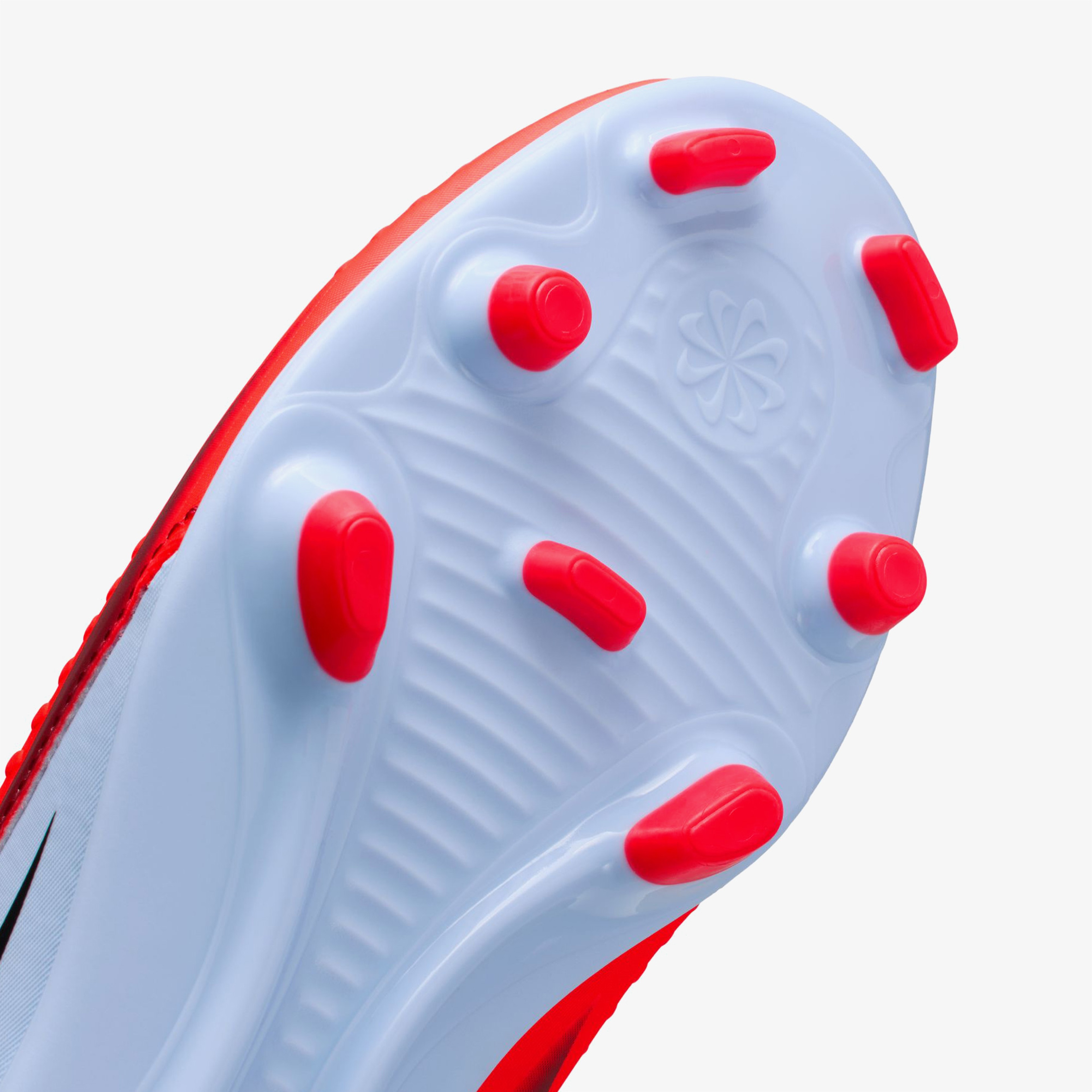 Nike Jr. Phantom 6 Low Club Çocuk Mavi Çim Saha Kramponu