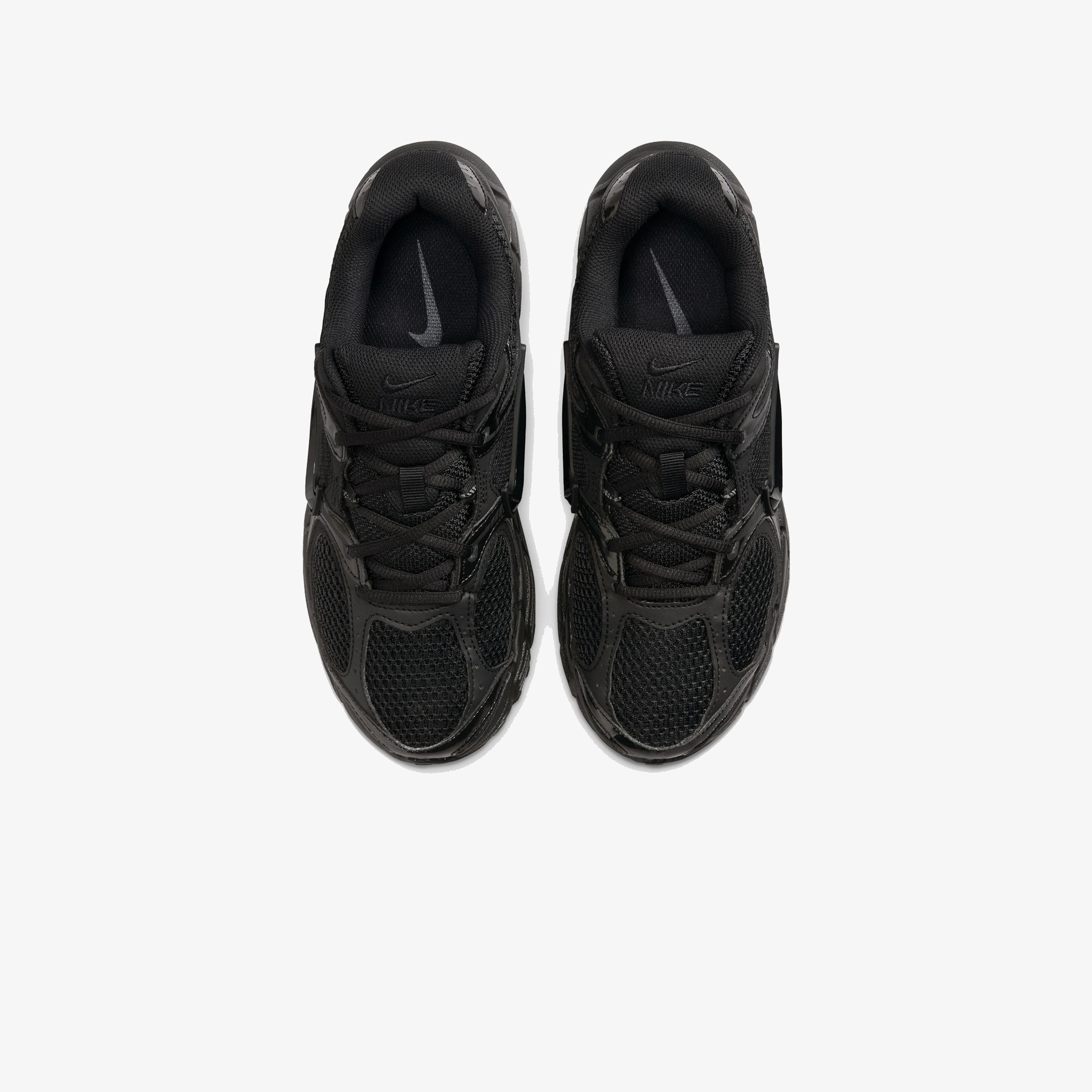 Nike V5 RNR Kadın Siyah Spor Ayakkabı