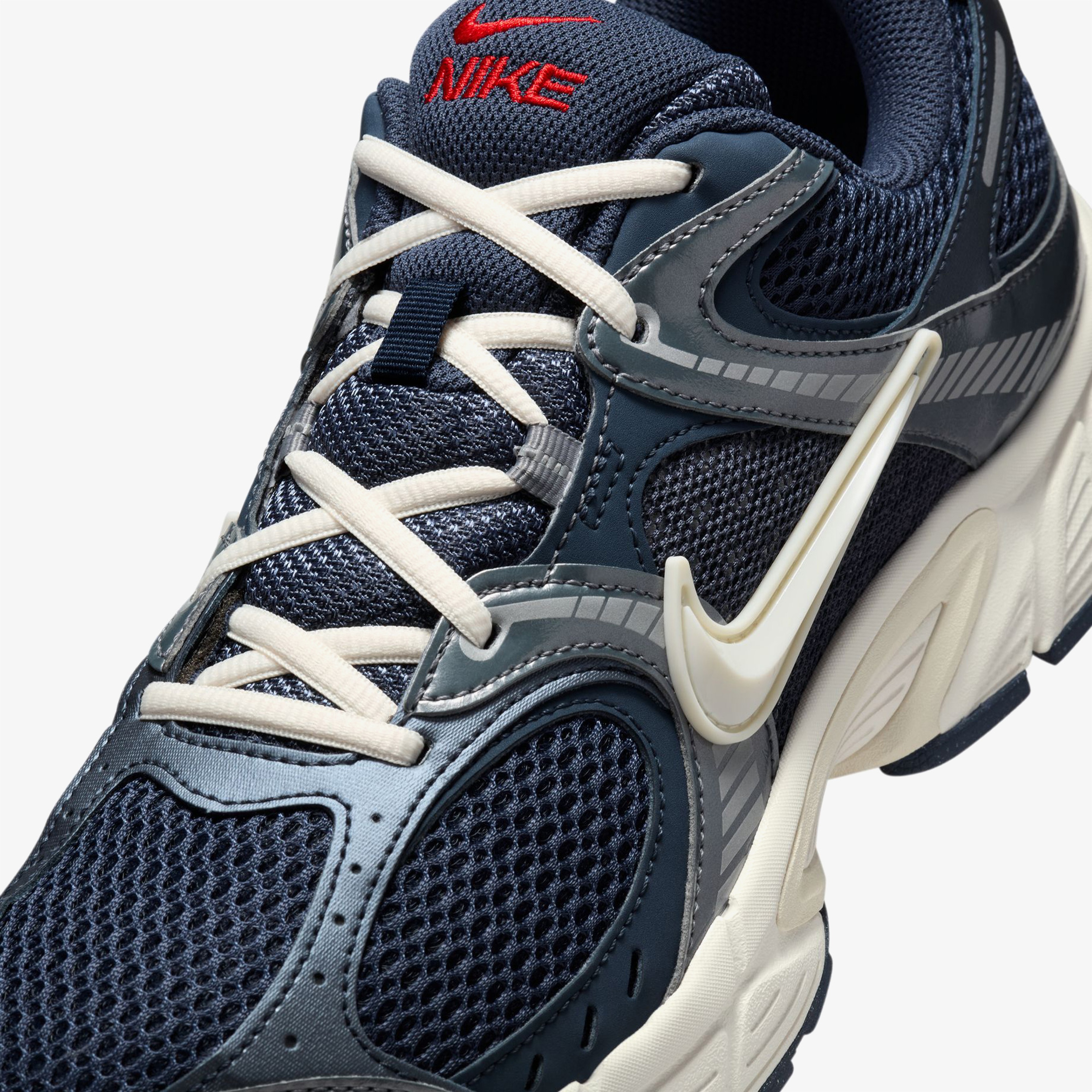 Nike V5 RNR Erkek Lacivert Spor Ayakkabı