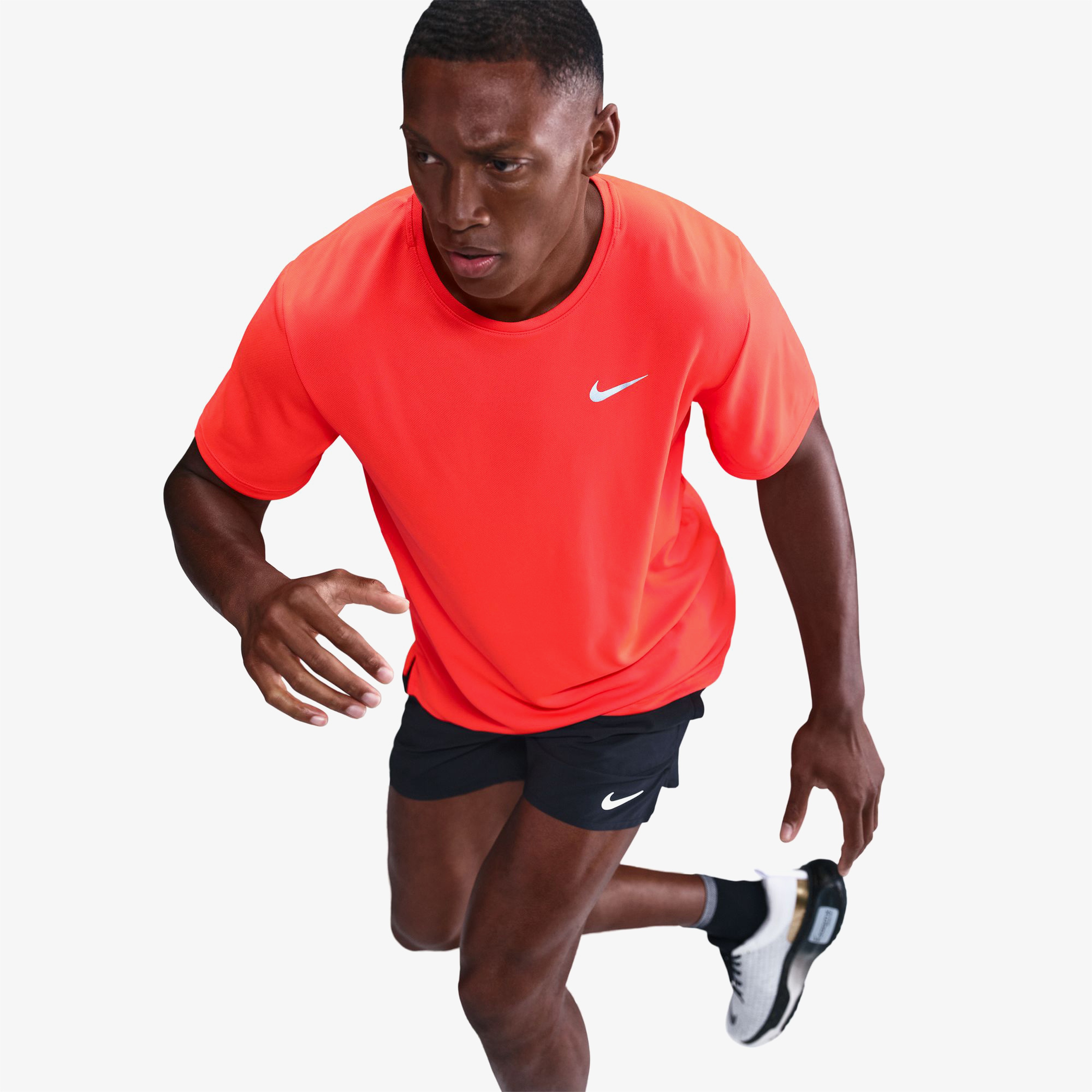 Nike Miler Erkek Turuncu Koşu T-Shirt