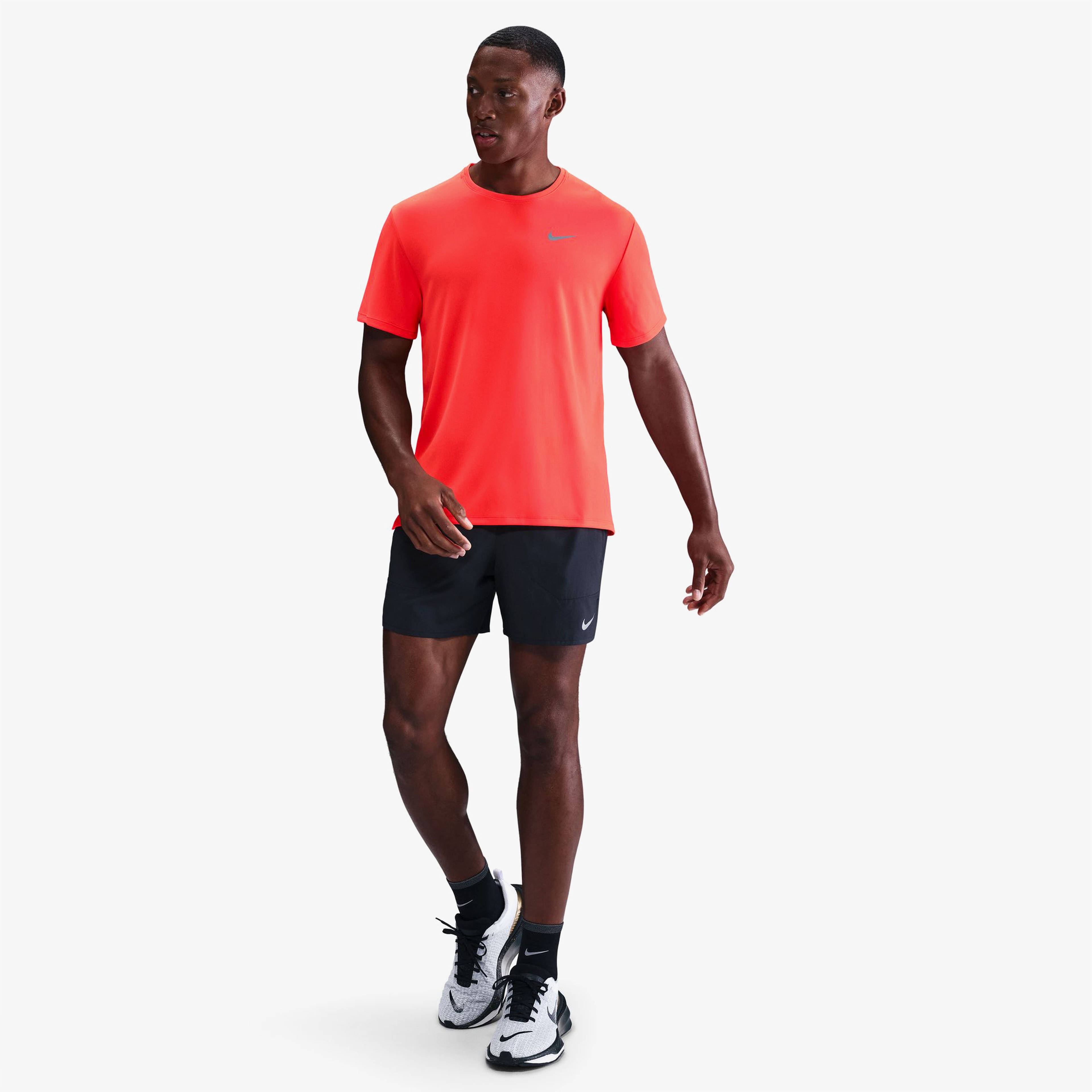 Nike Miler Erkek Turuncu Koşu T-Shirt
