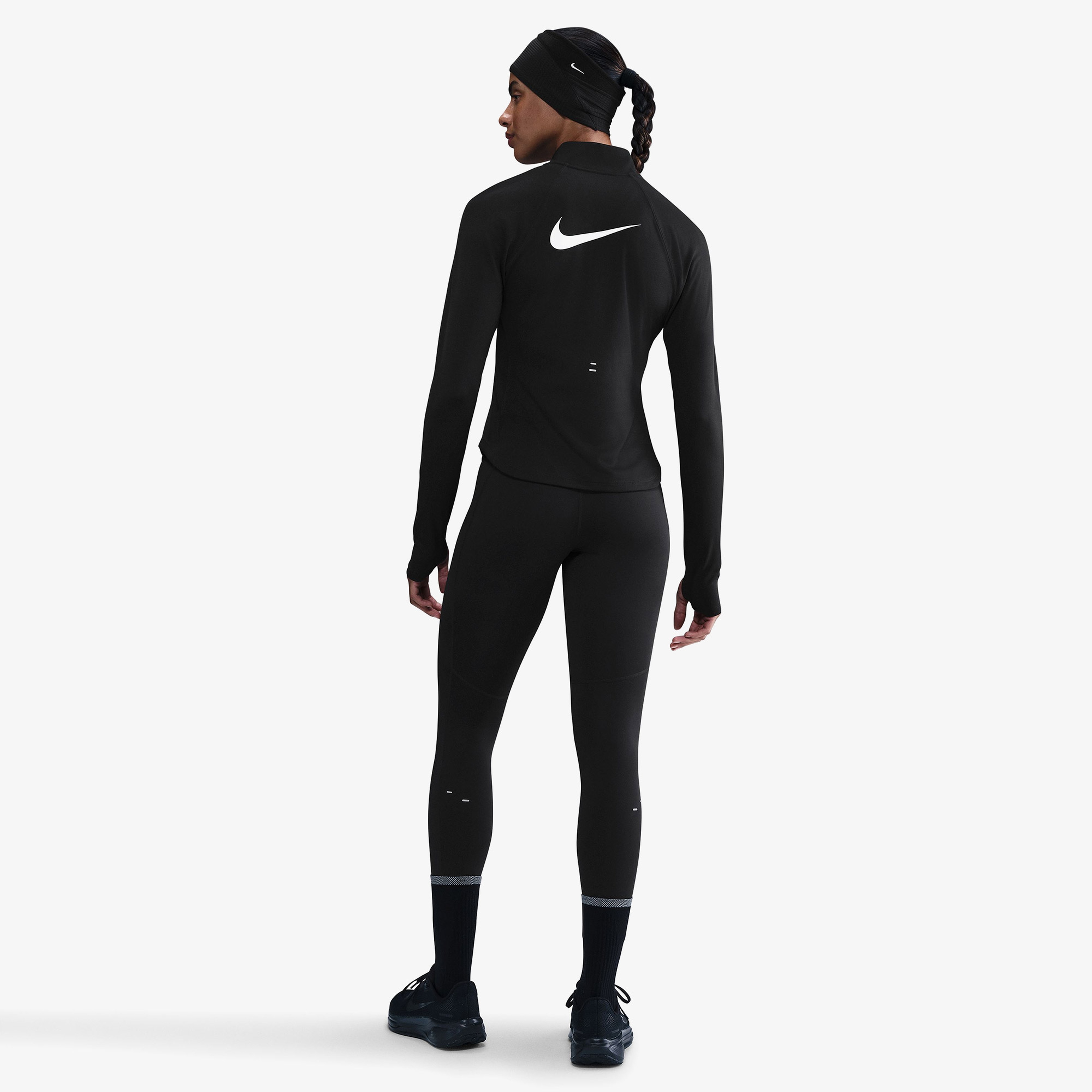 Nike Dri-Fit Tempo Swoosh Run Kadın Siyah T-Shirt