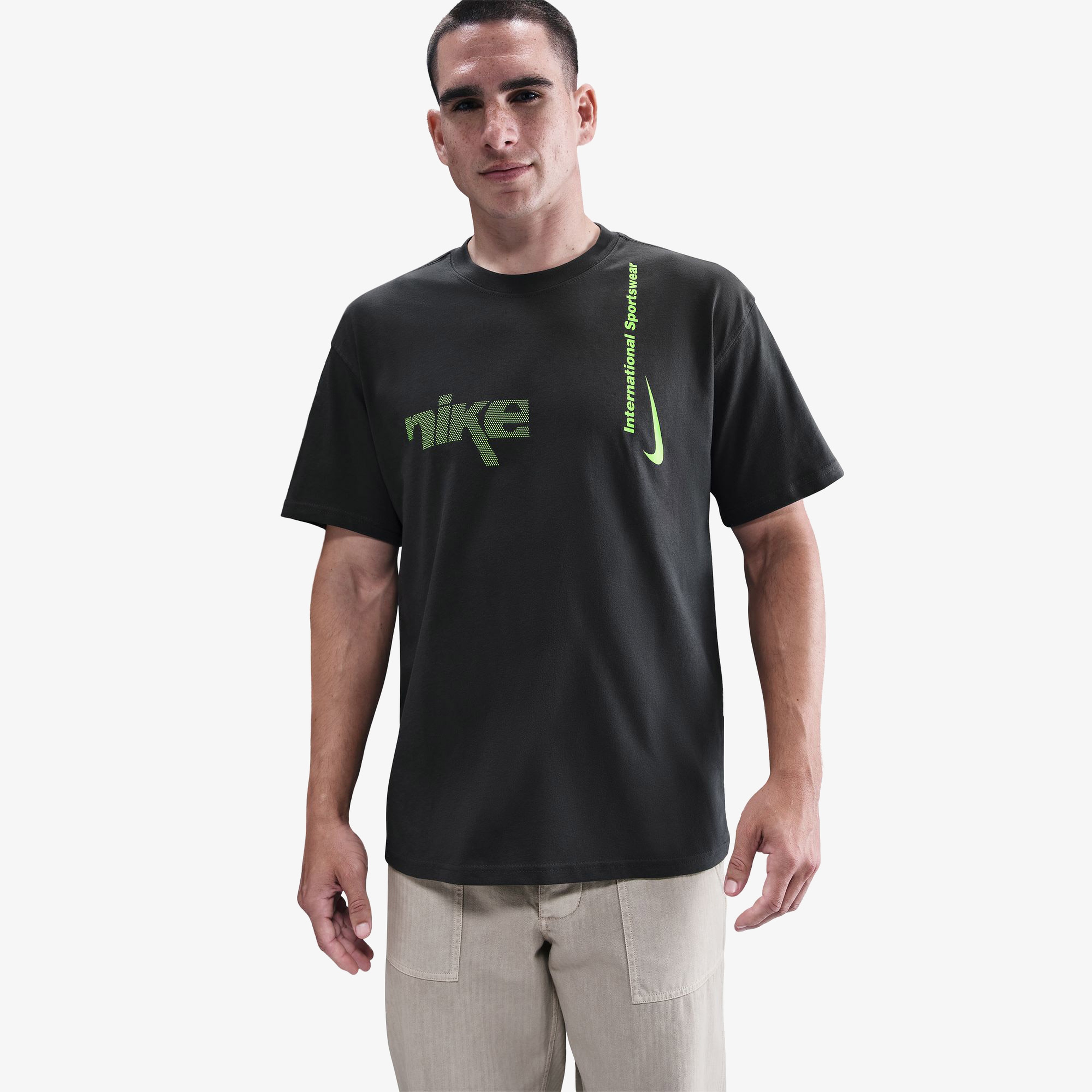 Nike Sportswear Erkek Siyah T-Shirt