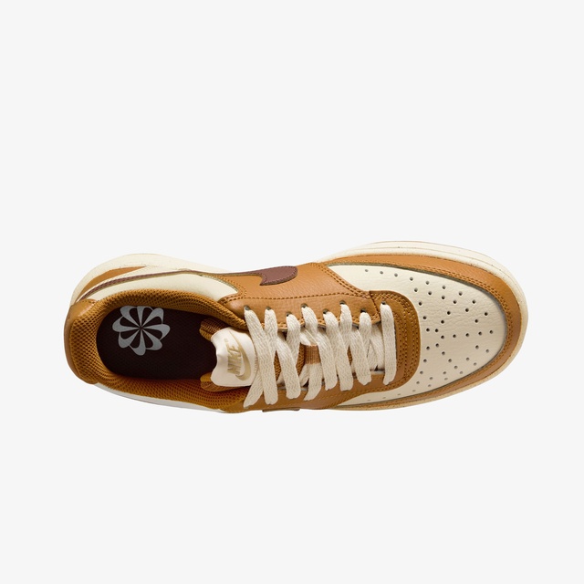 Nike Nike Court Vision Low Next Nature Kadın Kahverengi Spor Ayakkabı Occasion'da! Kahverengi - 8. görsel