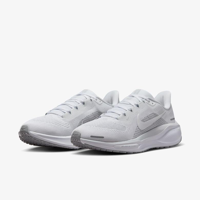 Nike Pegasus 41 Kadın Beyaz Koşu Ayakkabısı