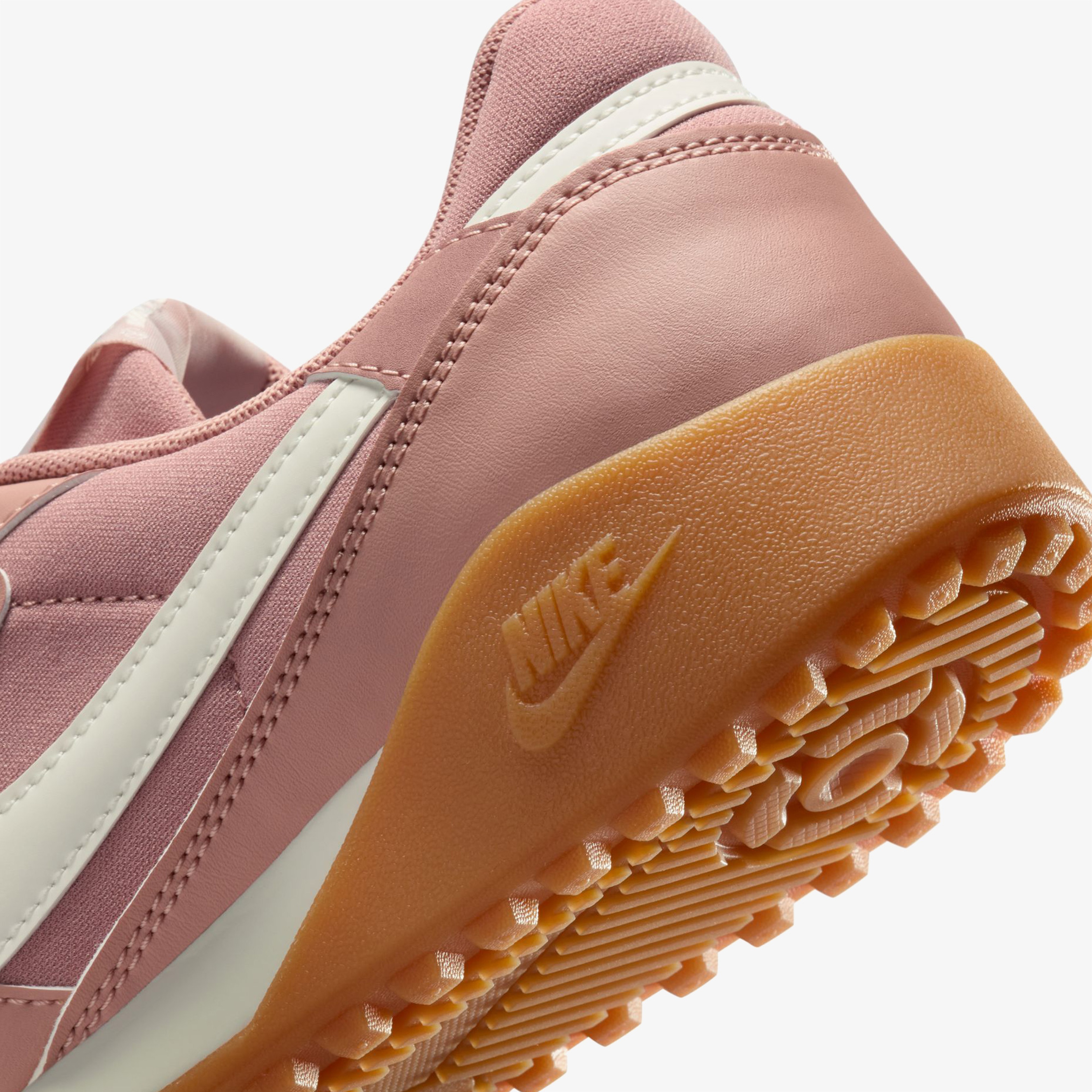 Nike Terra Manta Kadın Pembe Spor Ayakkabı