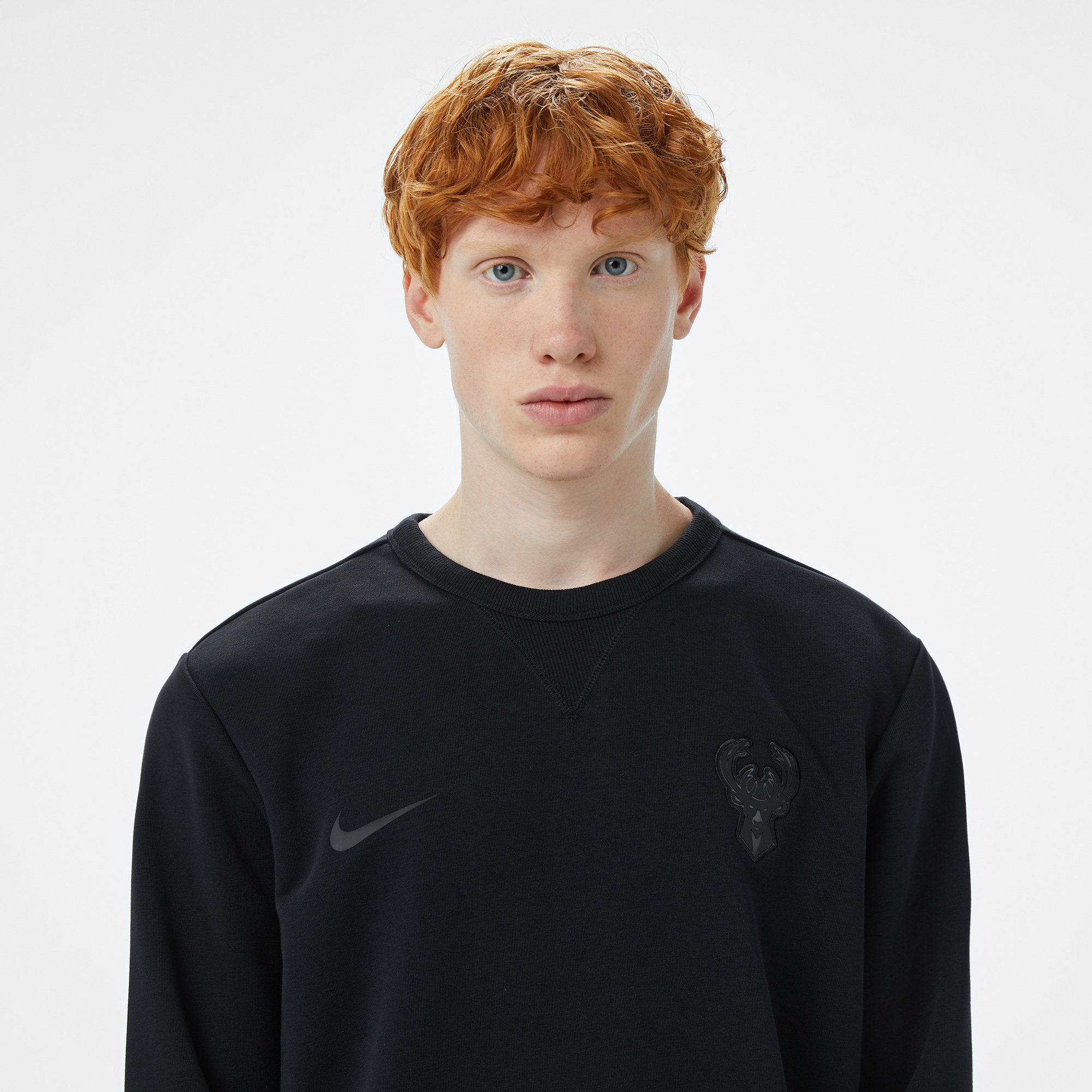 Nike Milwaukee Bucks Standard issue Erkek Siyah Basketbol Sweatshirt