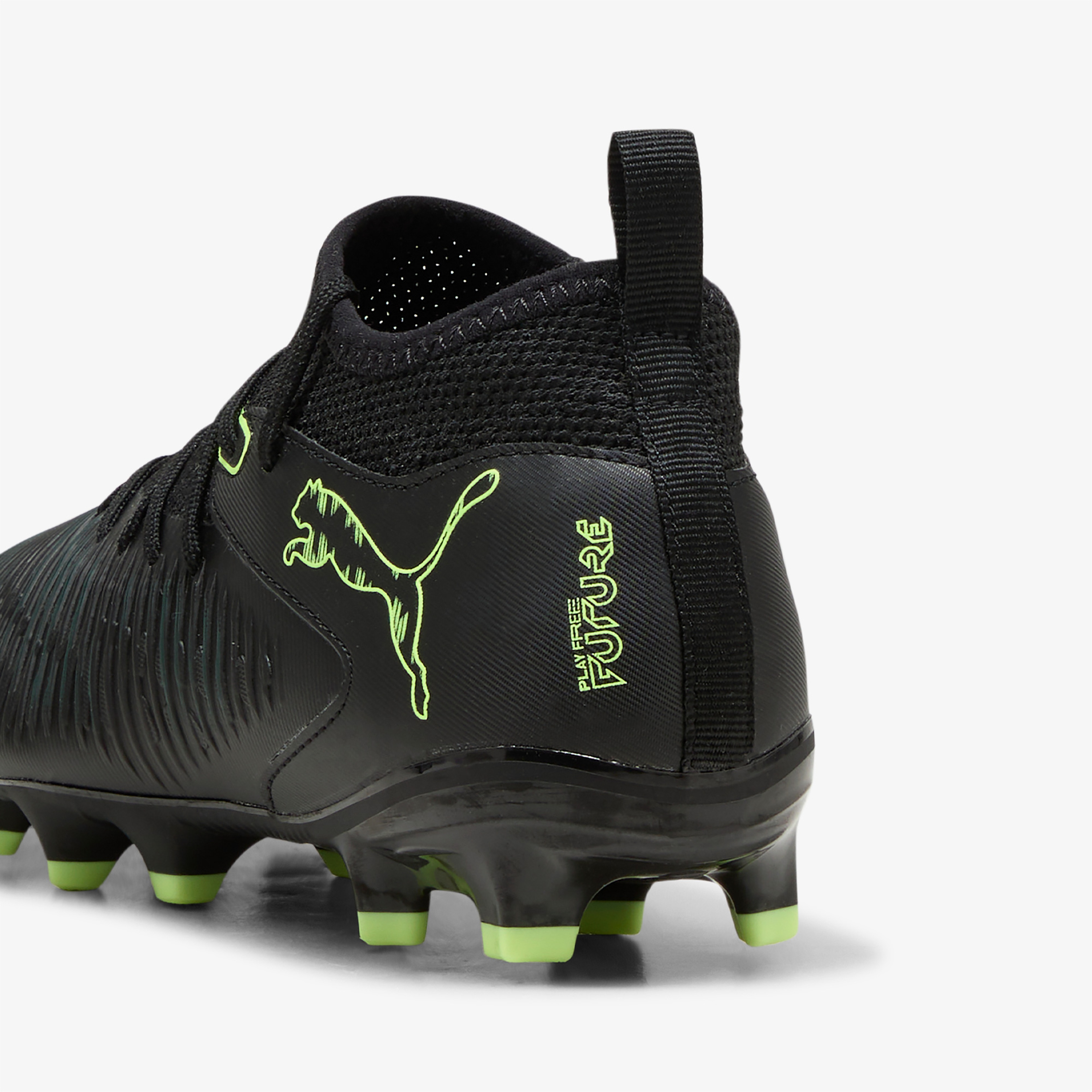 Puma Future 8 Match Fg-Ag Çocuk Siyah Çim Saha Kramponu