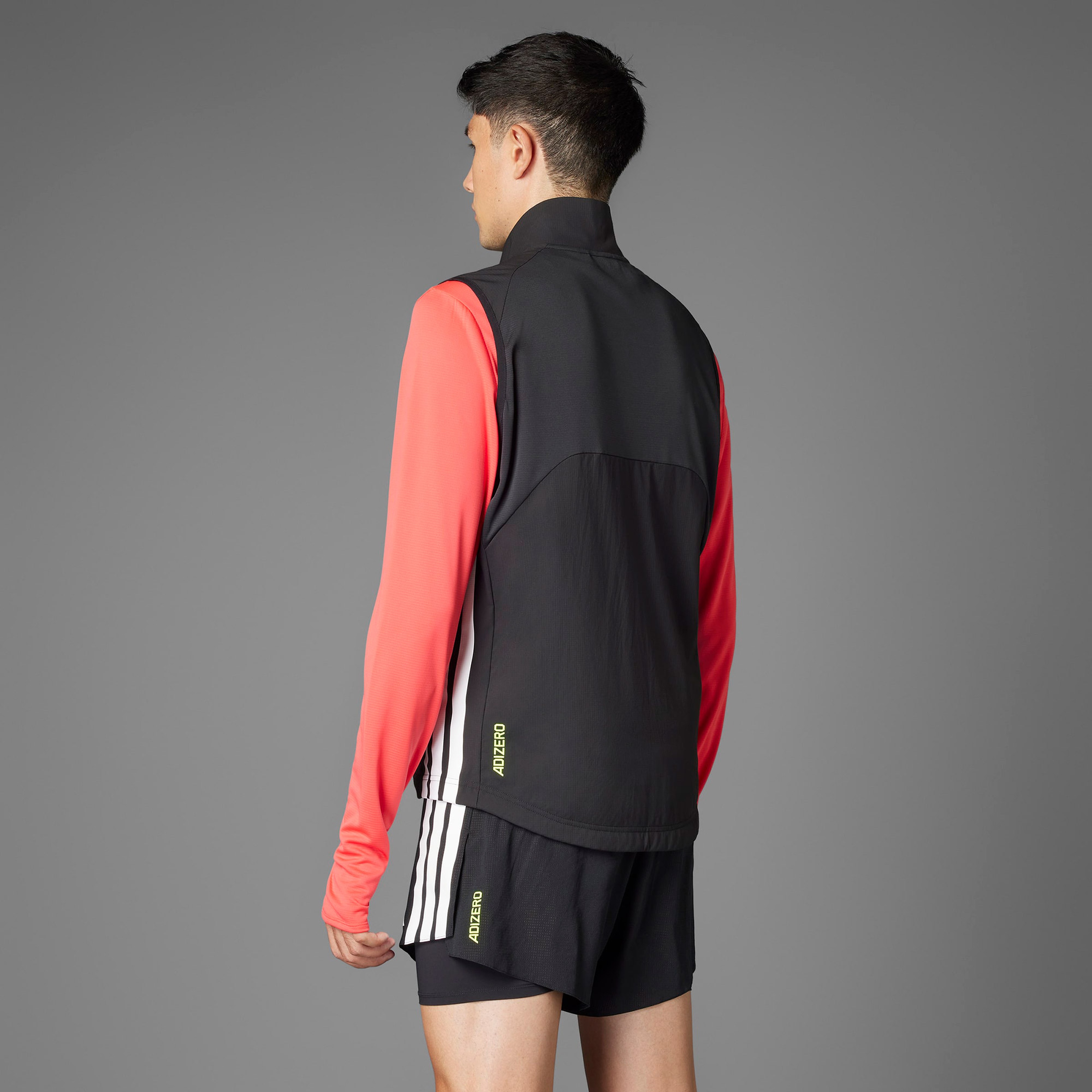 adidas Adizero Erkek Siyah Koşu Yeleği
