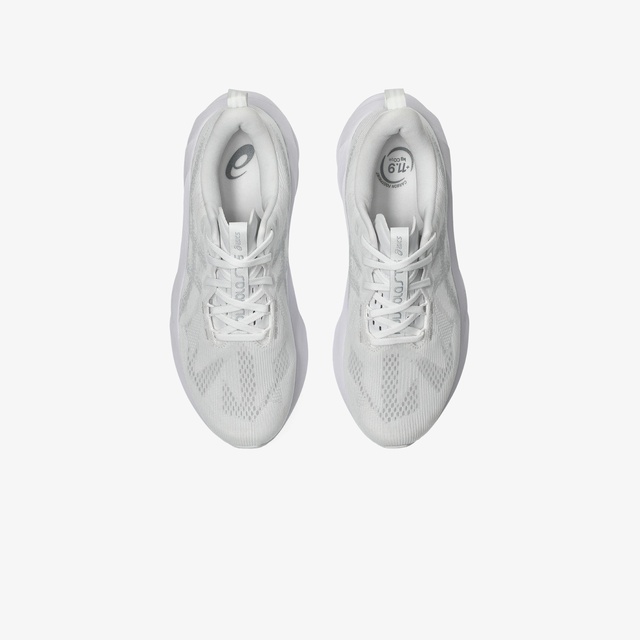 Asics Beyaz Asics Novablast Koşu Ayakkabısı 5