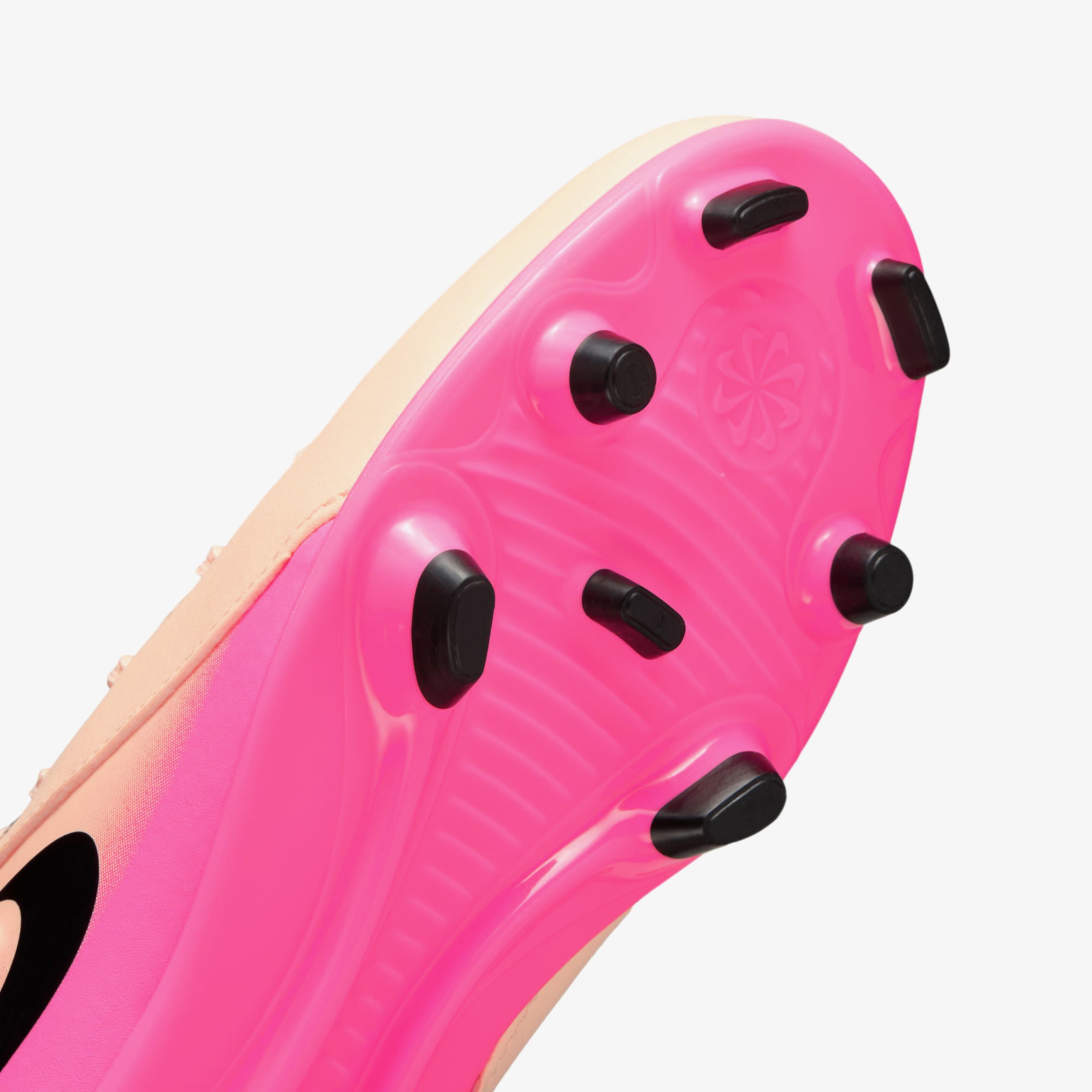 Nike Jr. Phantom Gx 2 Club Çocuk Turuncu Çim Saha Kramponu