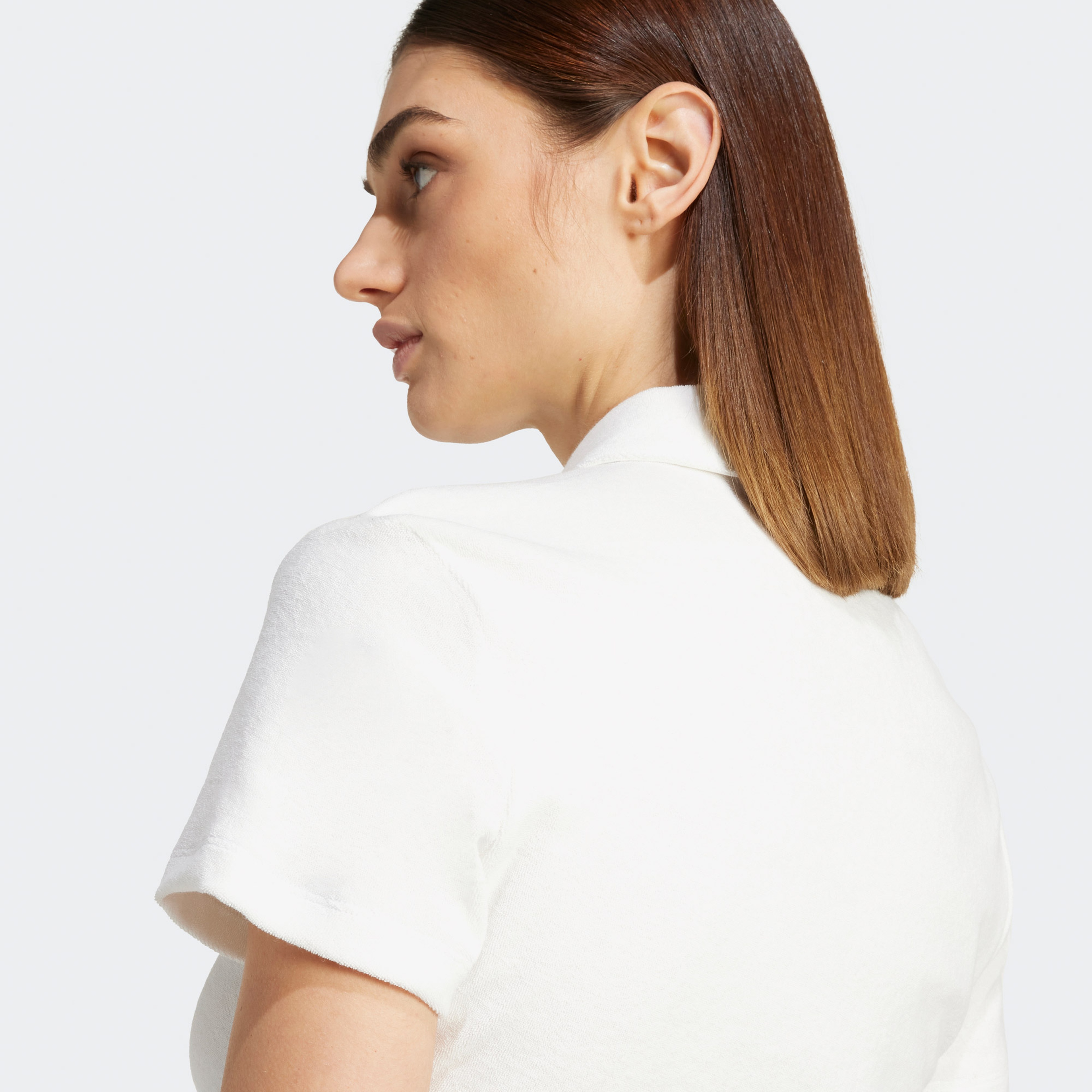 adidas Towel Kadın Beyaz Crop T-Shirt