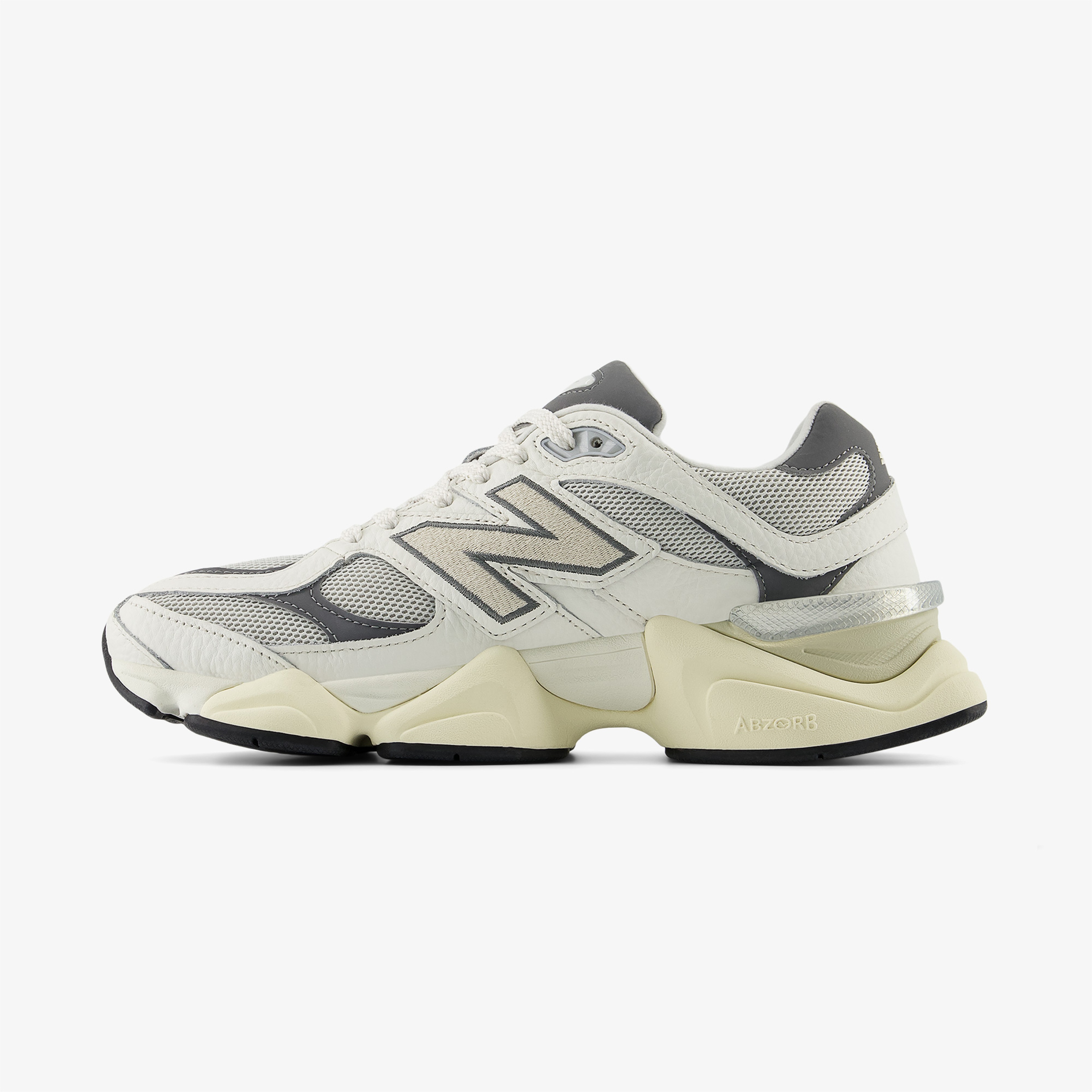 New Balance 9060 Kadın Beyaz Sneaker