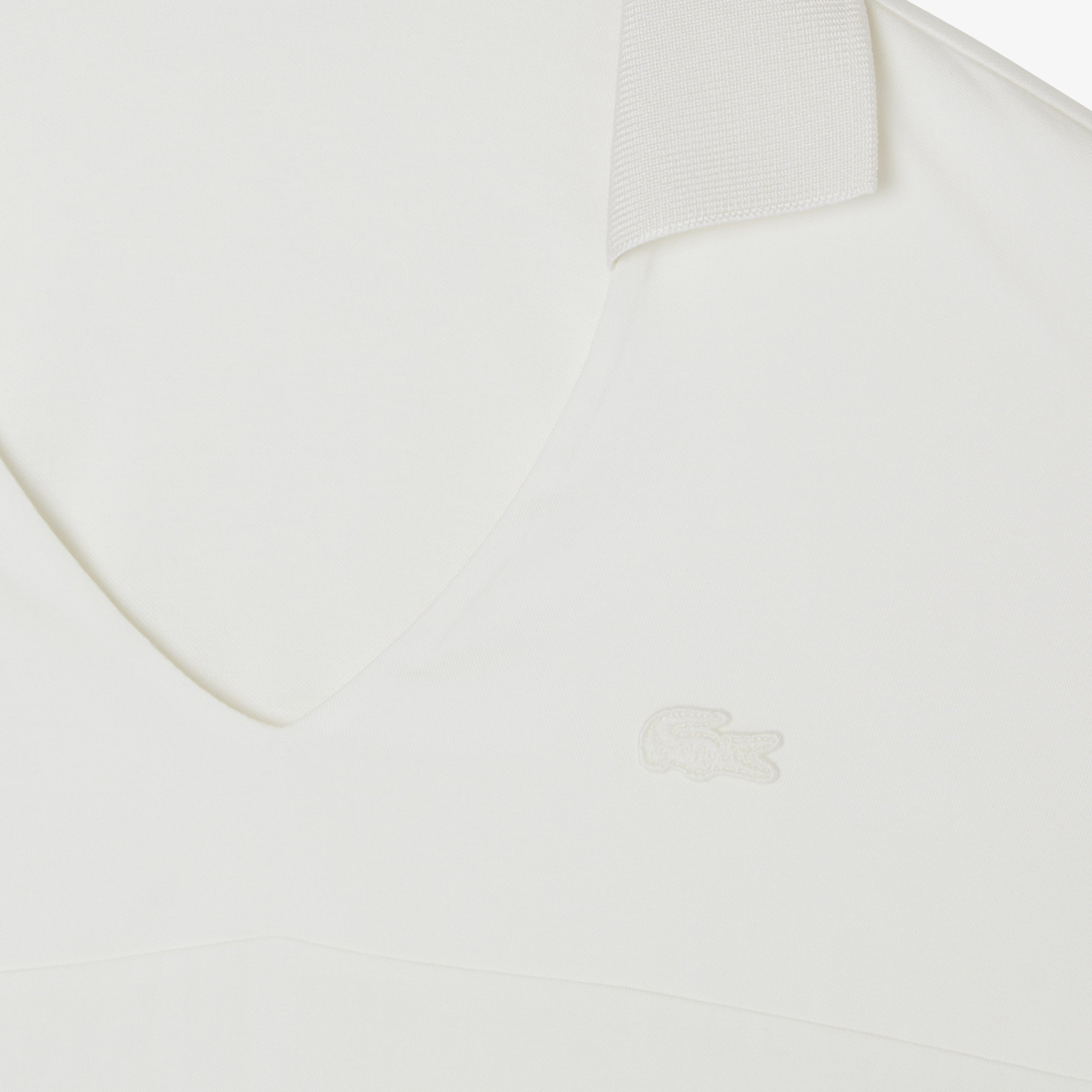 Kadın V Yaka Beyaz T-Shirt