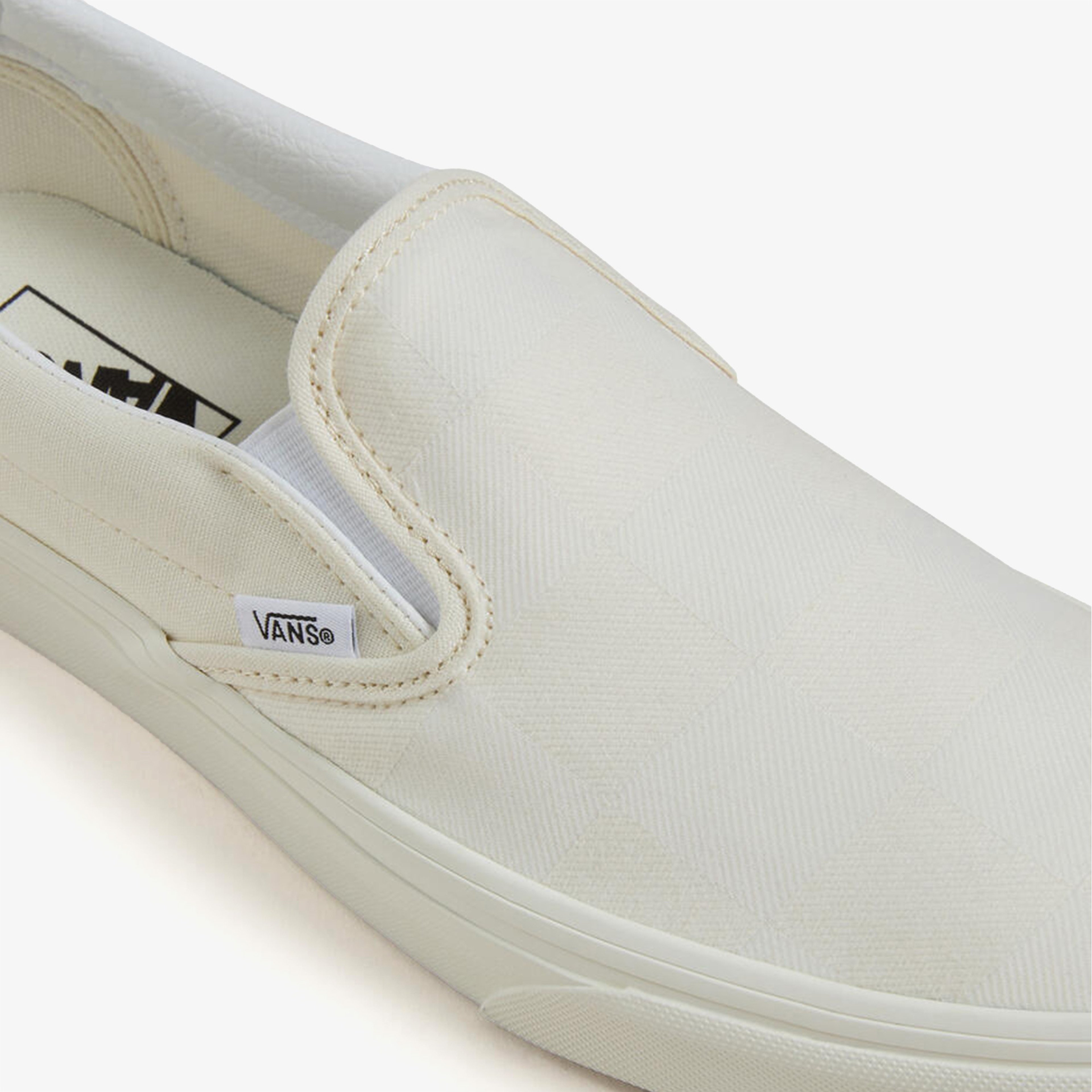 Vans Classic Slip-On Kadın Beyaz Sneaker