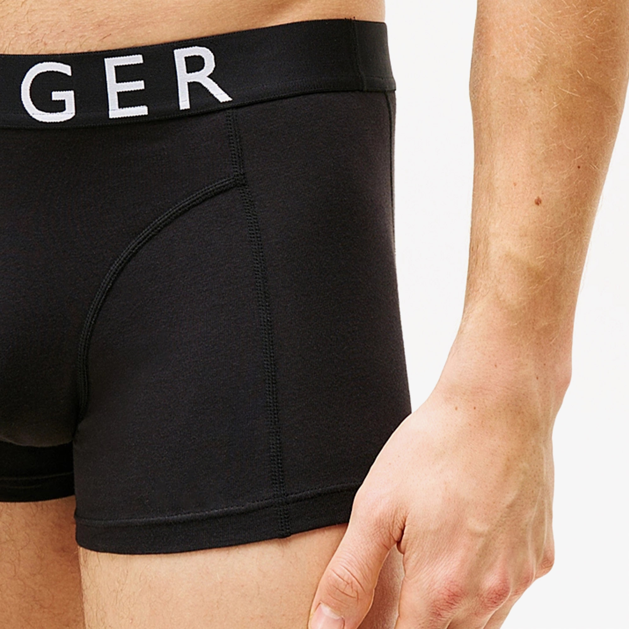 Tommy Hilfiger Bel Lastikli Beyaz Logolu Erkek Siyah 3'lü Boxer