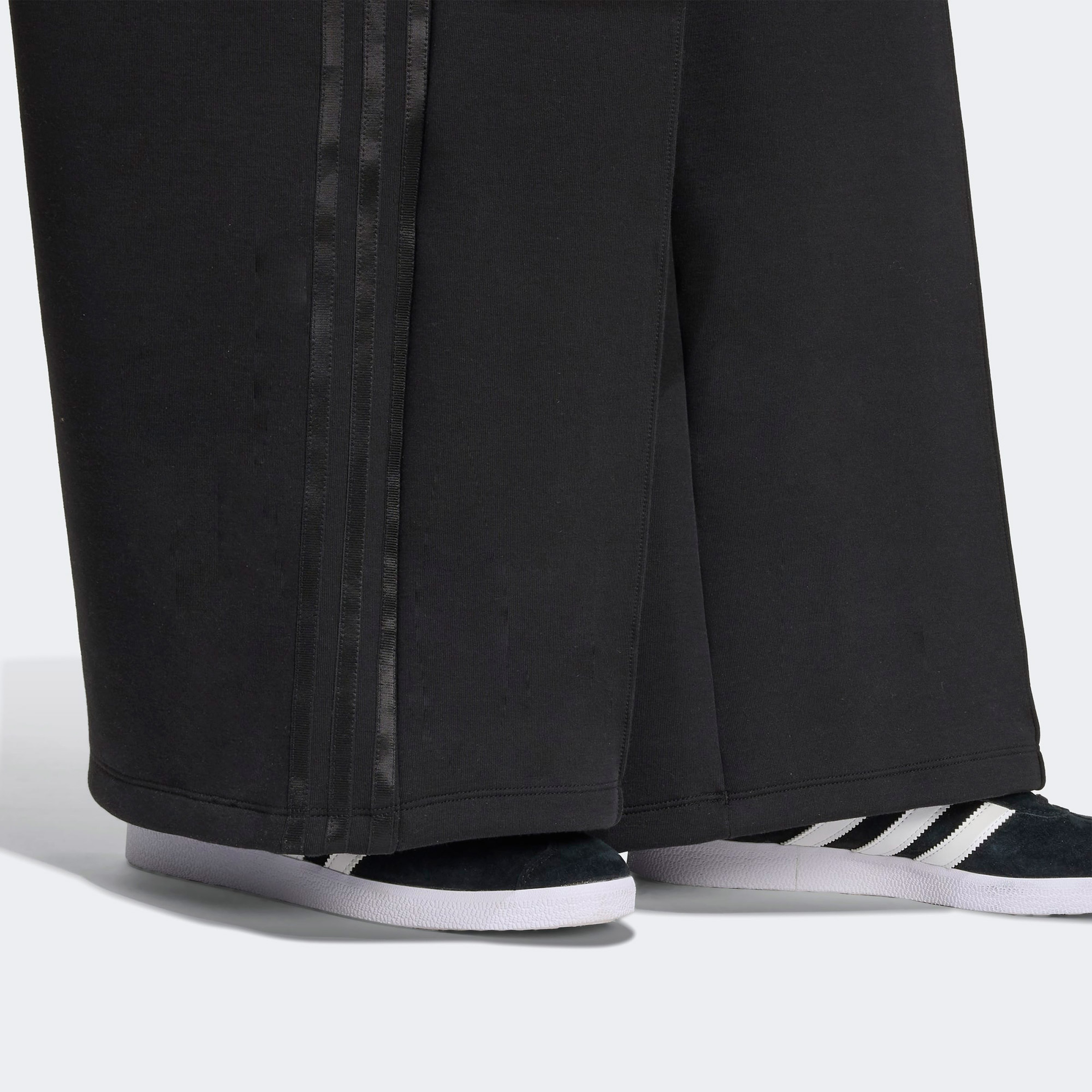 adidas Adicolor Spacer 3-Stripes Kadın Siyah Pantolon