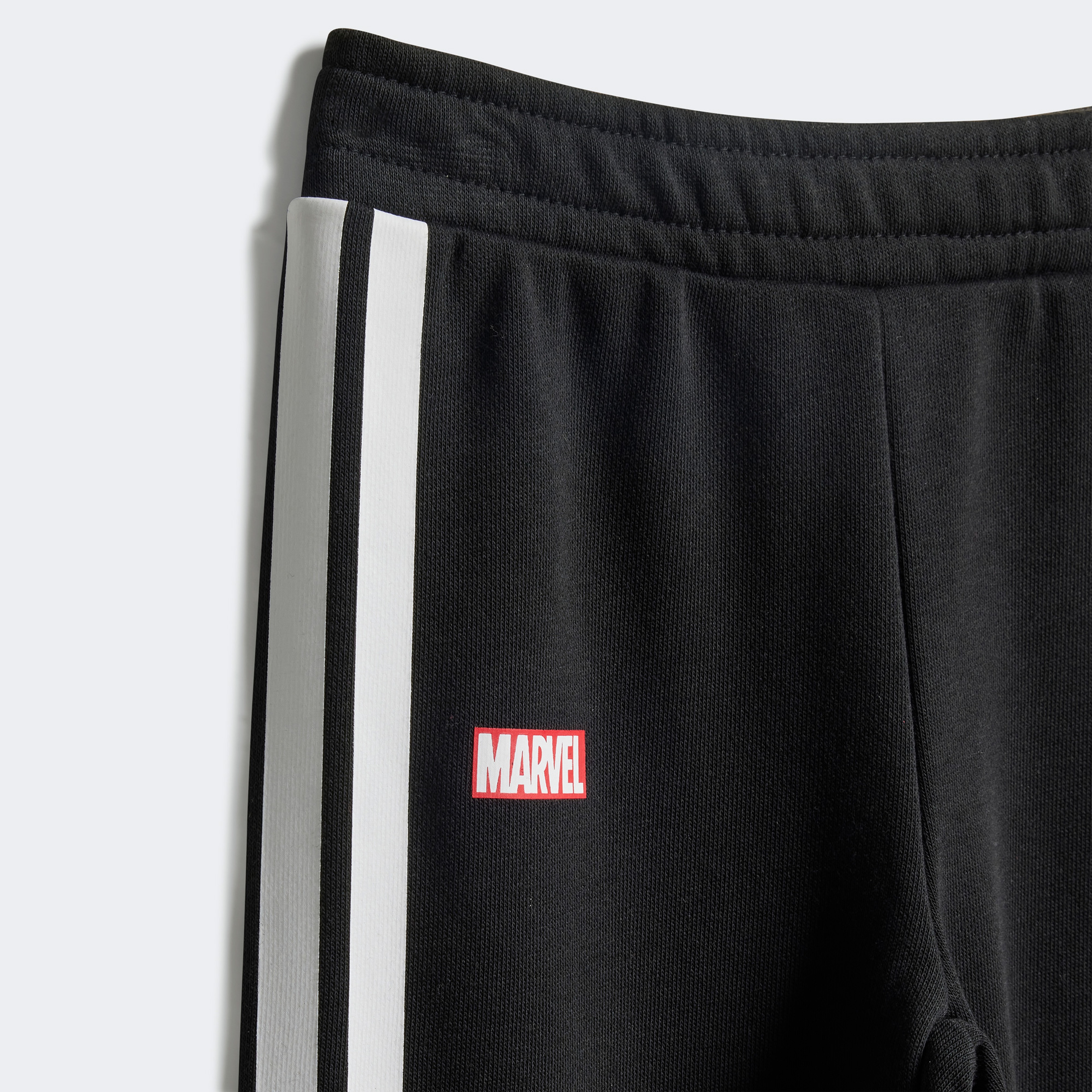 adidas Marvel Spiderman Bebek Kırmızı Eşofman Takımı
