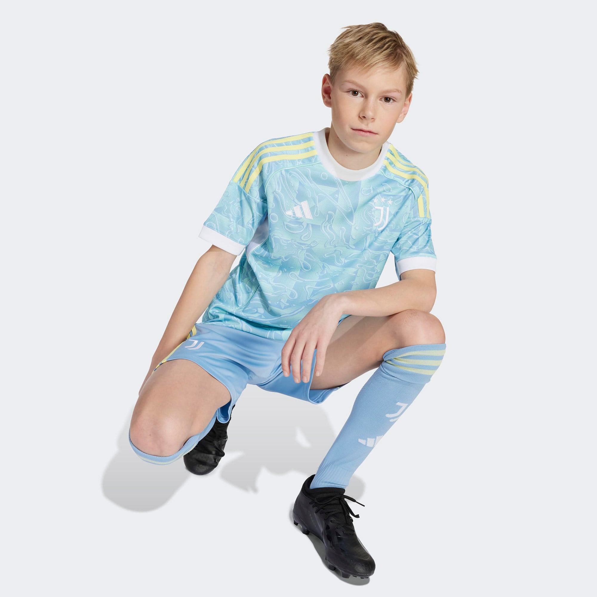 adidas Juventus A Jsy Y Çocuk Mavi Forma