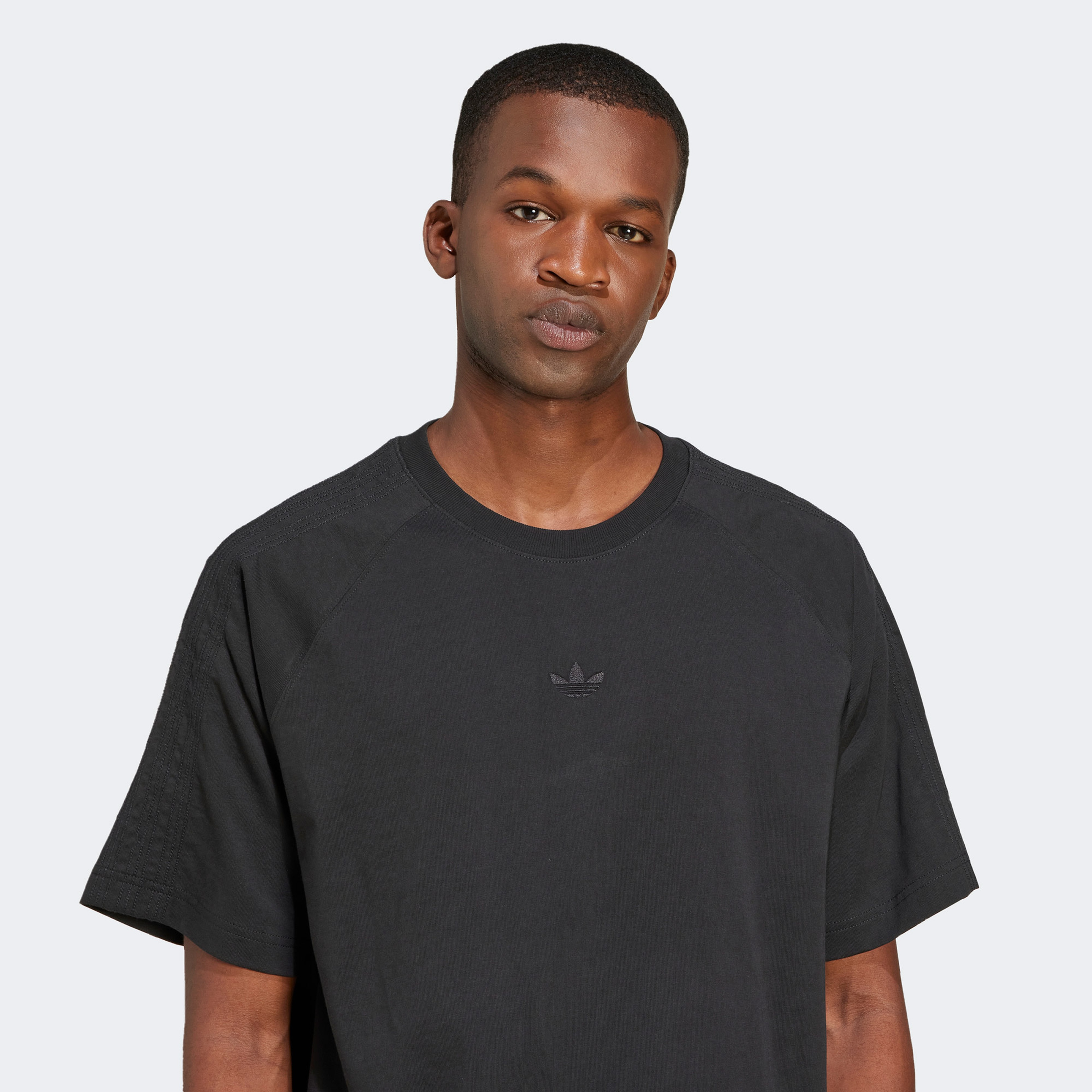 adidas P Essential  Erkek Siyah T-Shirt