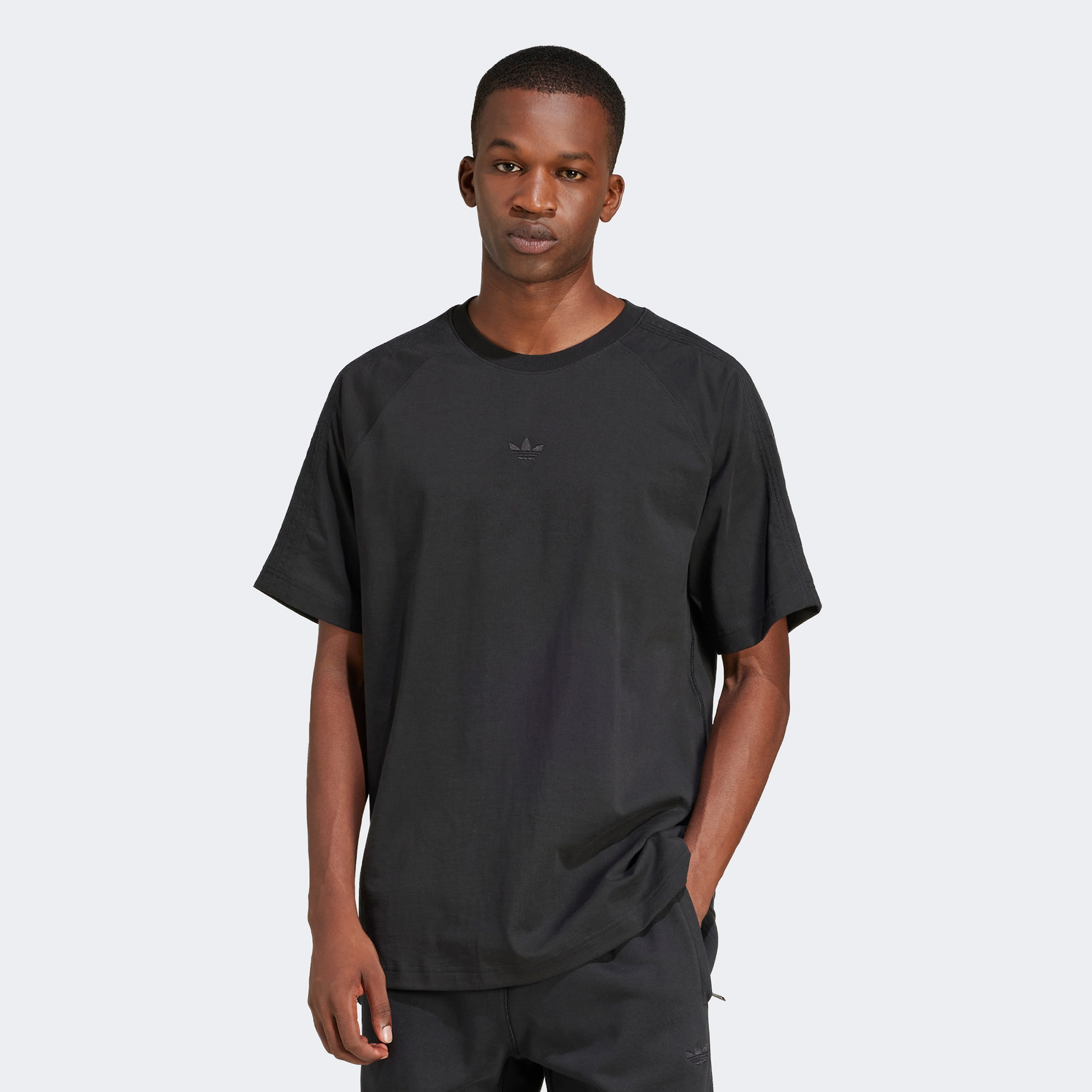 adidas P Essential  Erkek Siyah T-Shirt