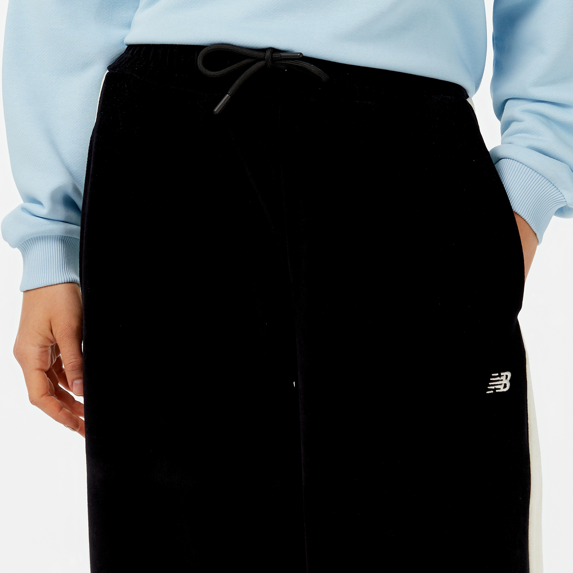 New Balance Lifestyle WNP3506 Kadın Siyah Eşofman Altı