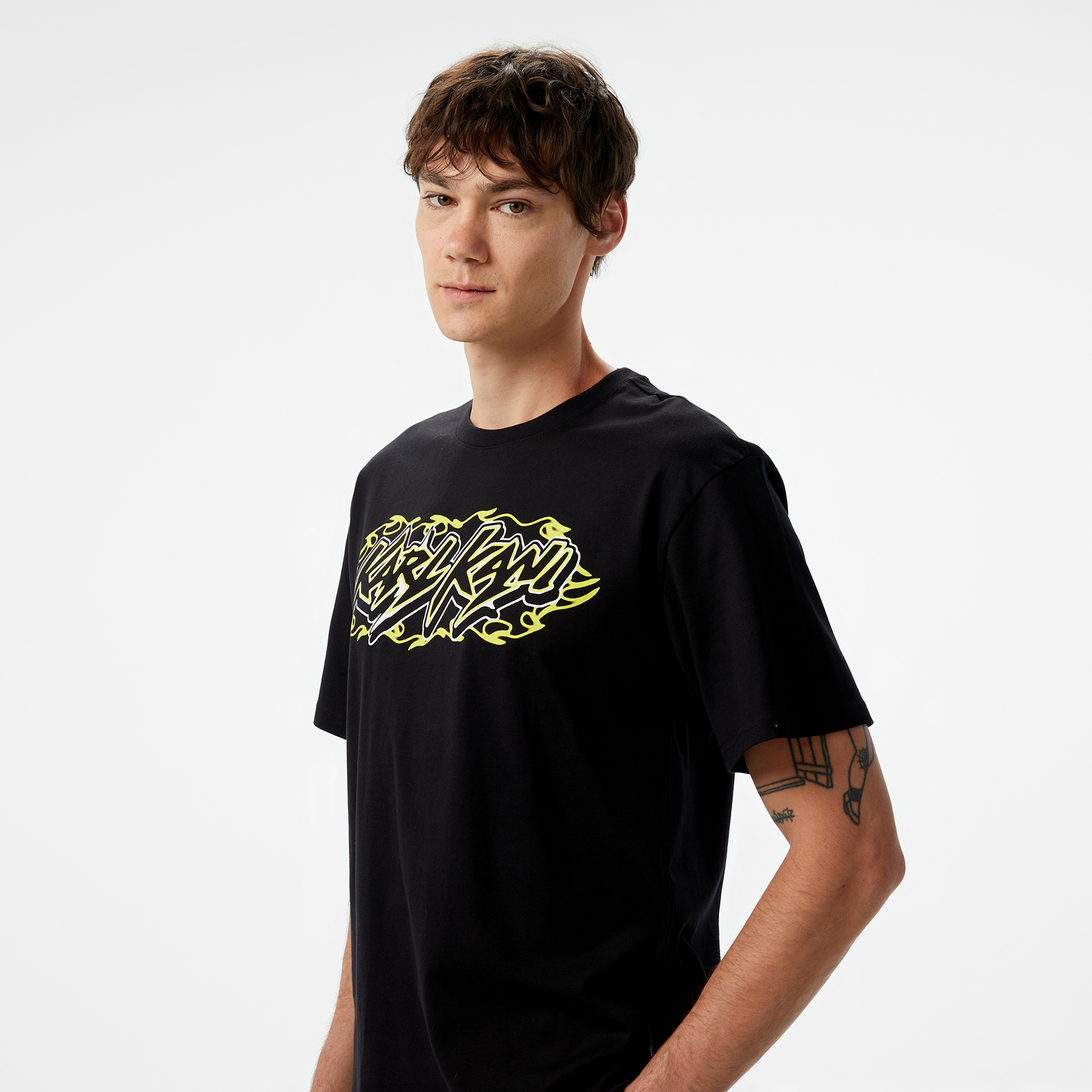 Karl Kani Woven Signature Airbush Amor Erkek Beyaz T-Shirt