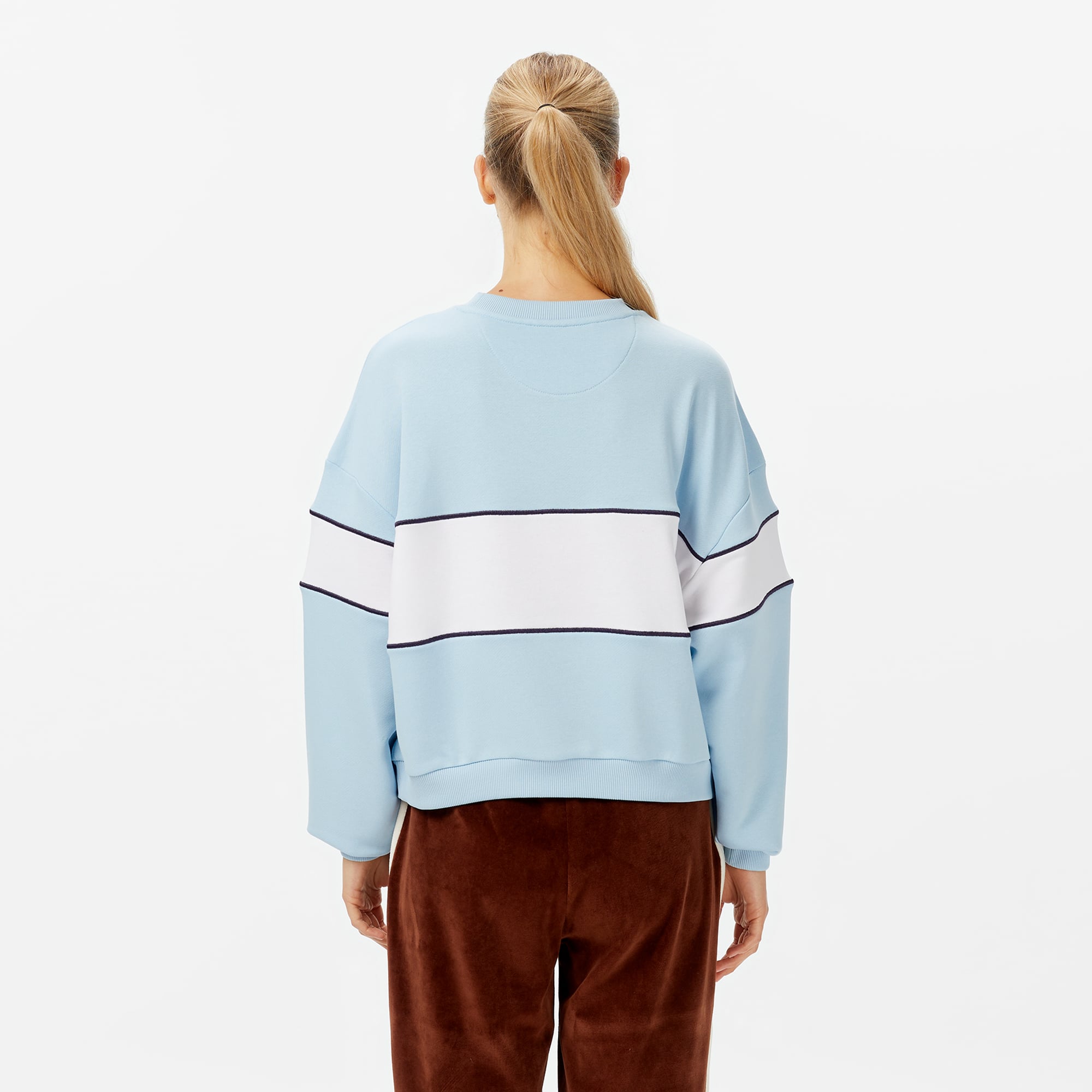 New Balance NB Lifestyle Kadın Mavi Sweatshirt