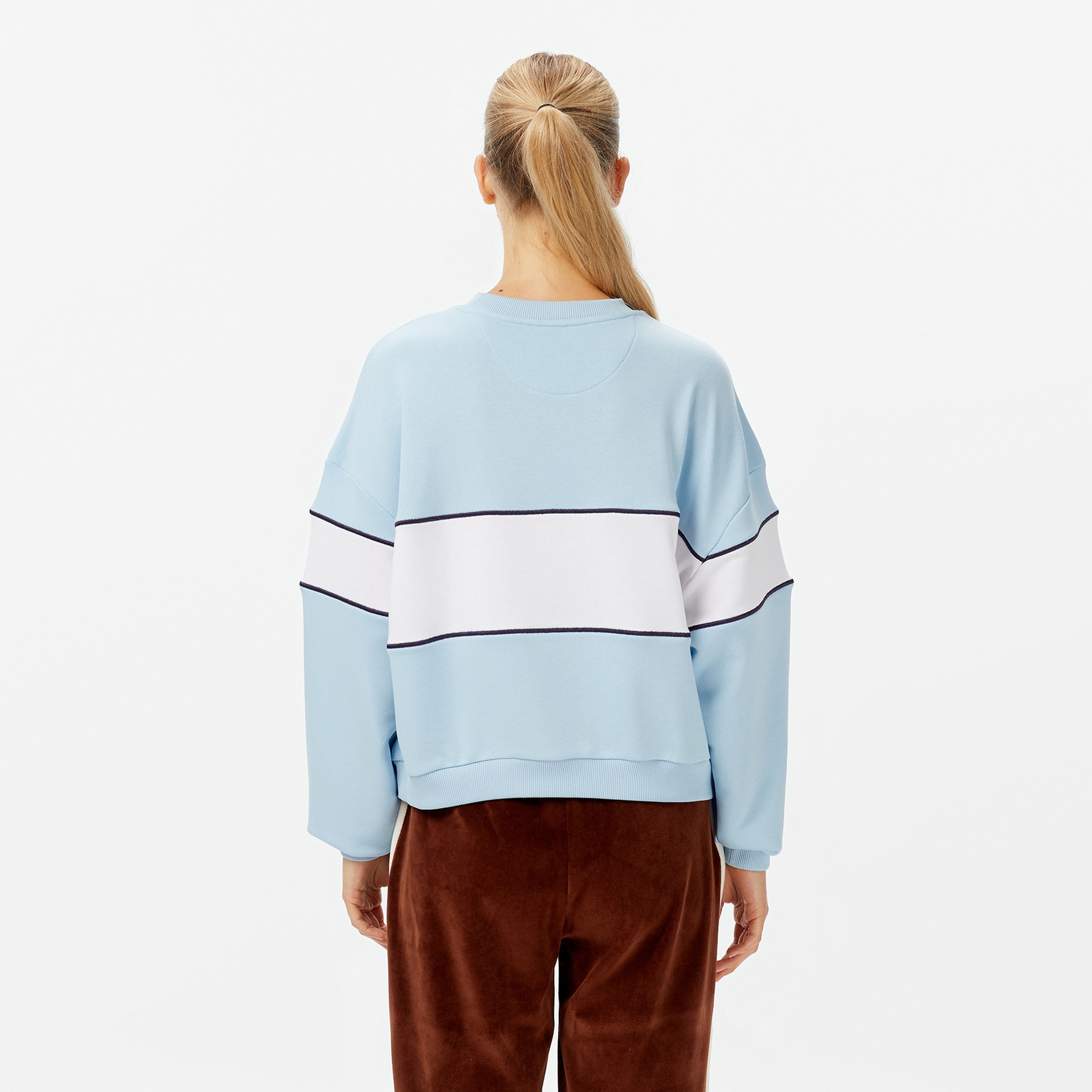 New Balance NB Lifestyle Kadın Mavi Sweatshirt