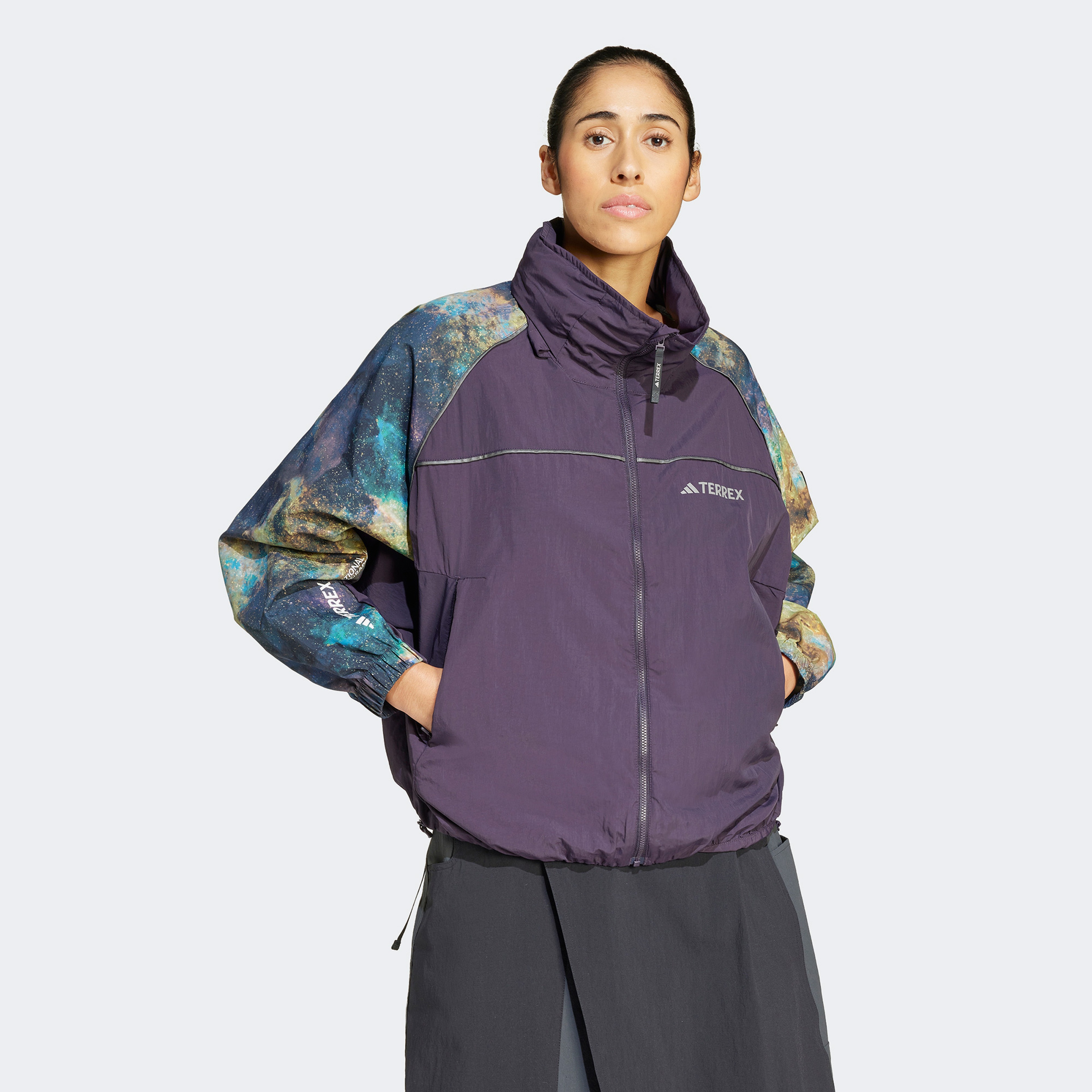 adidas Nat Geo Wind.Rdy Kadın Mor Outdoor Ceket