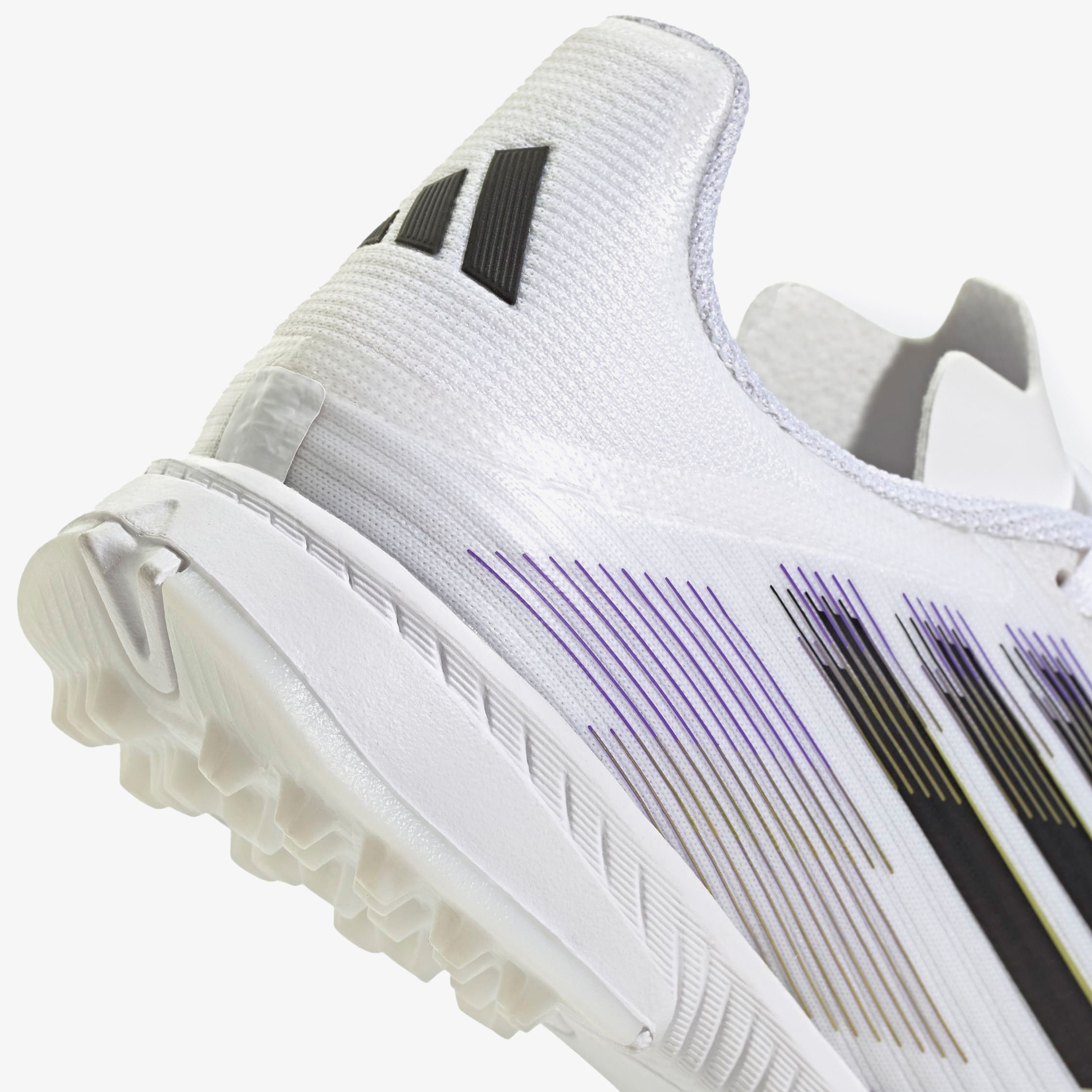 adidas F50 League Çocuk Beyaz Halı Saha Kramponu