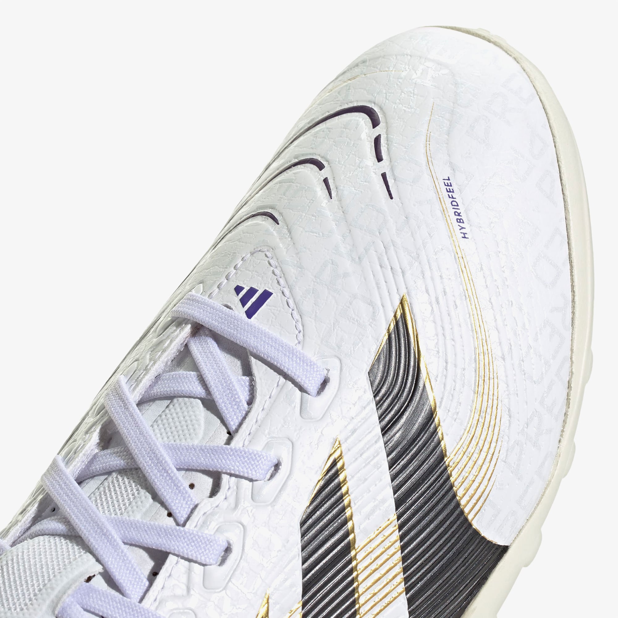 adidas Predator League Erkek Beyaz Halı Saha Kramponu