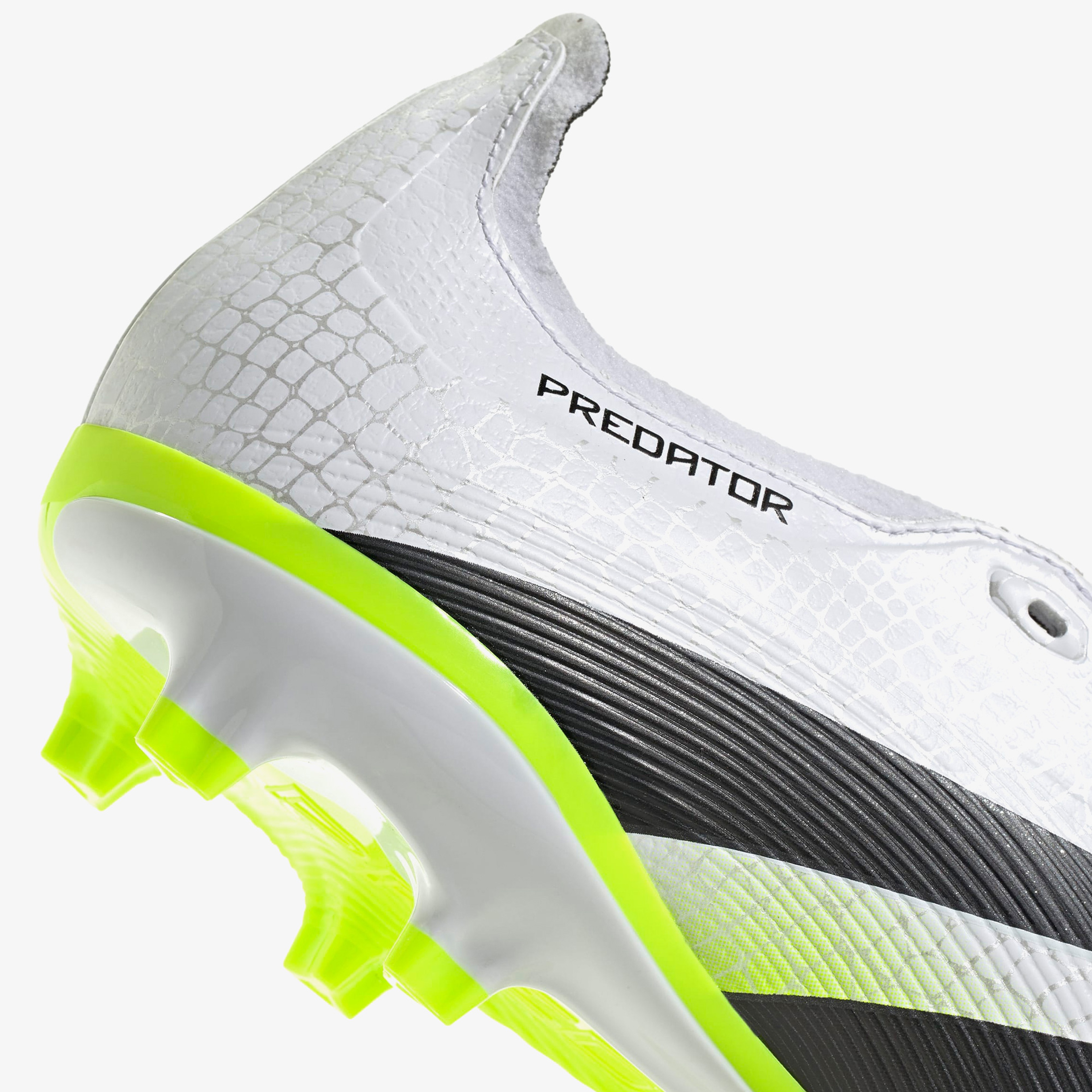 adidas Predator League Fold Over Tongue Firm-Multi Ground Erkek Beyaz Çim Saha Kramponu