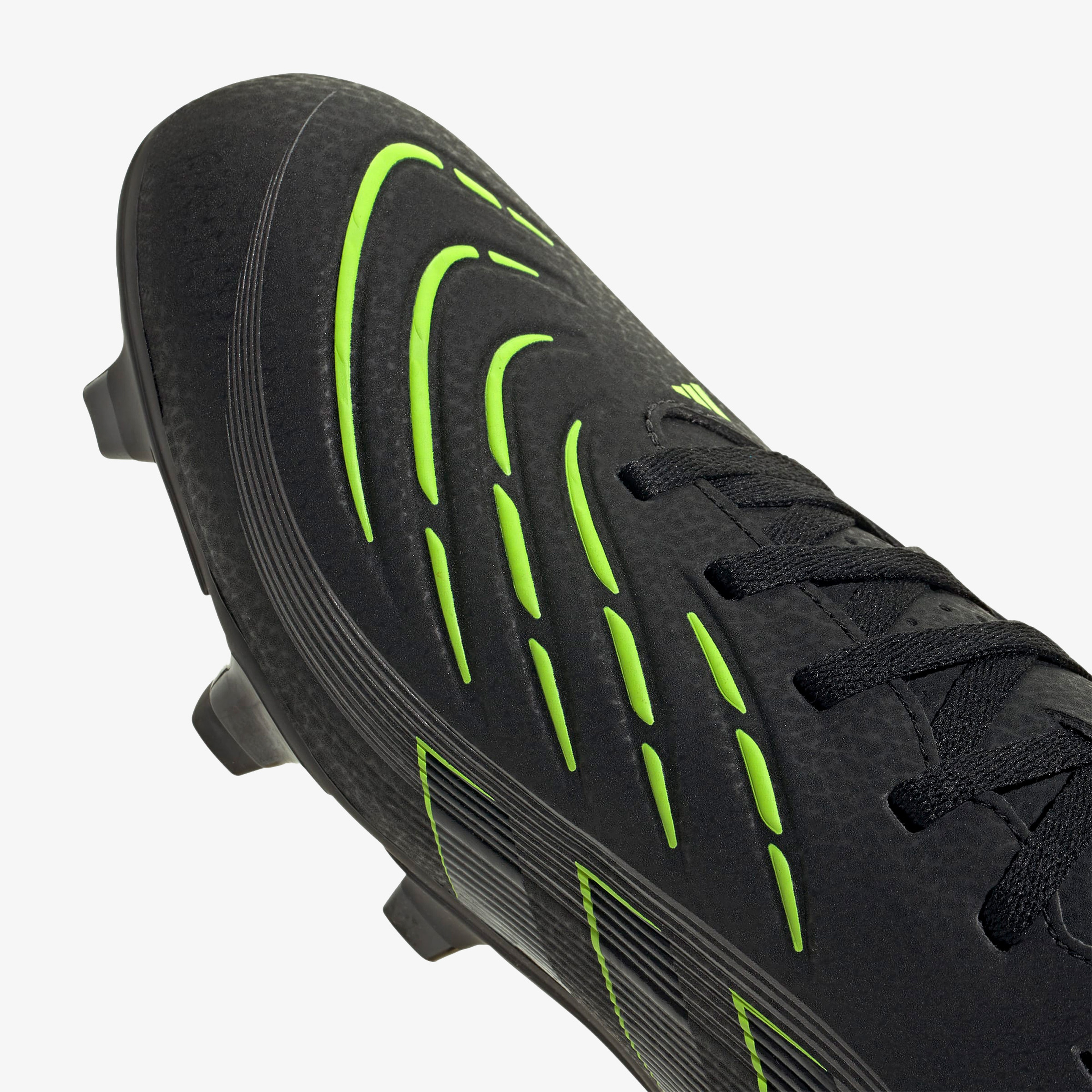 adidas Predator Club Firm-Multi Ground Erkek Siyah Çim Saha Kramponu