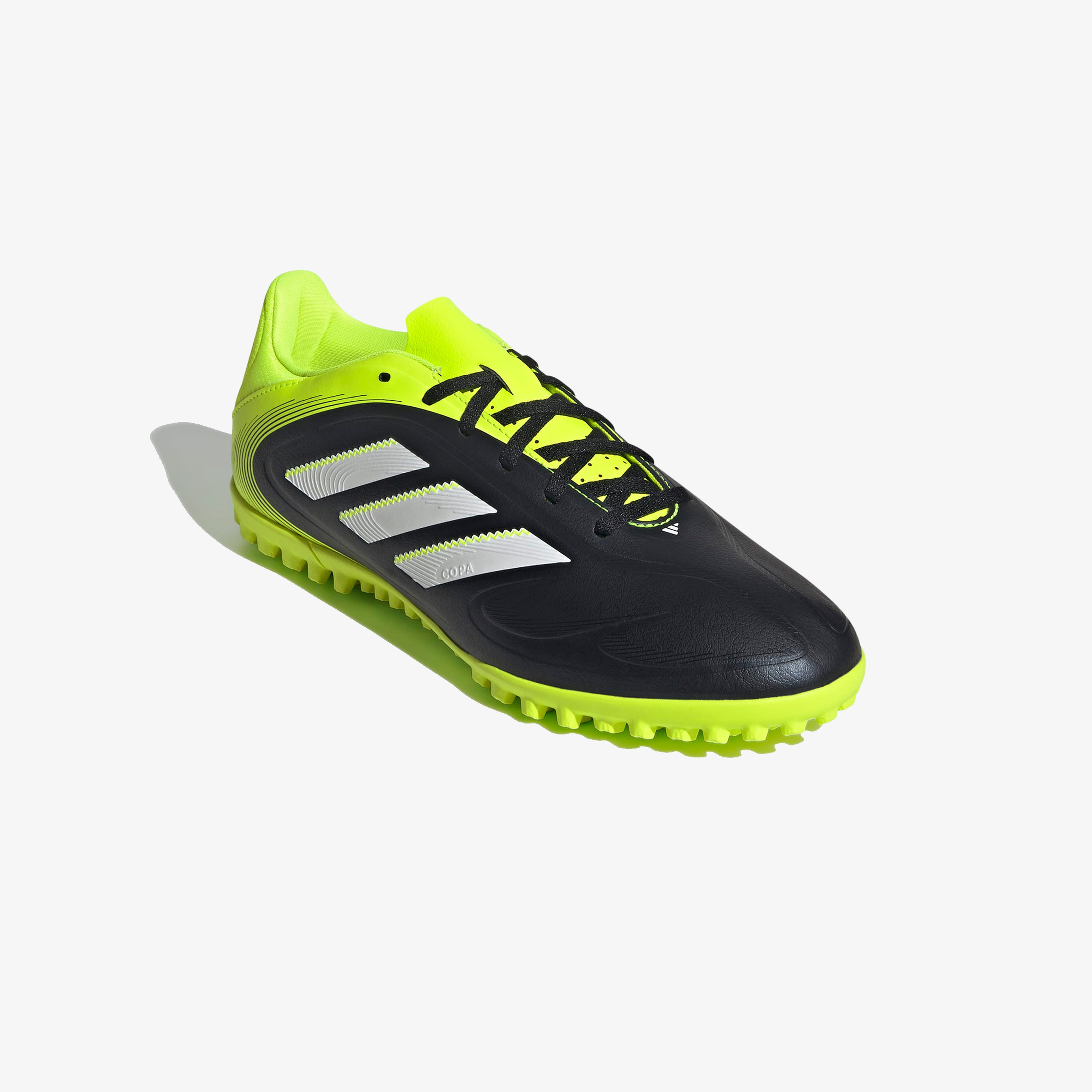 adidas Copa Pure 3 Club Erkek Siyah Halı Saha Kramponu