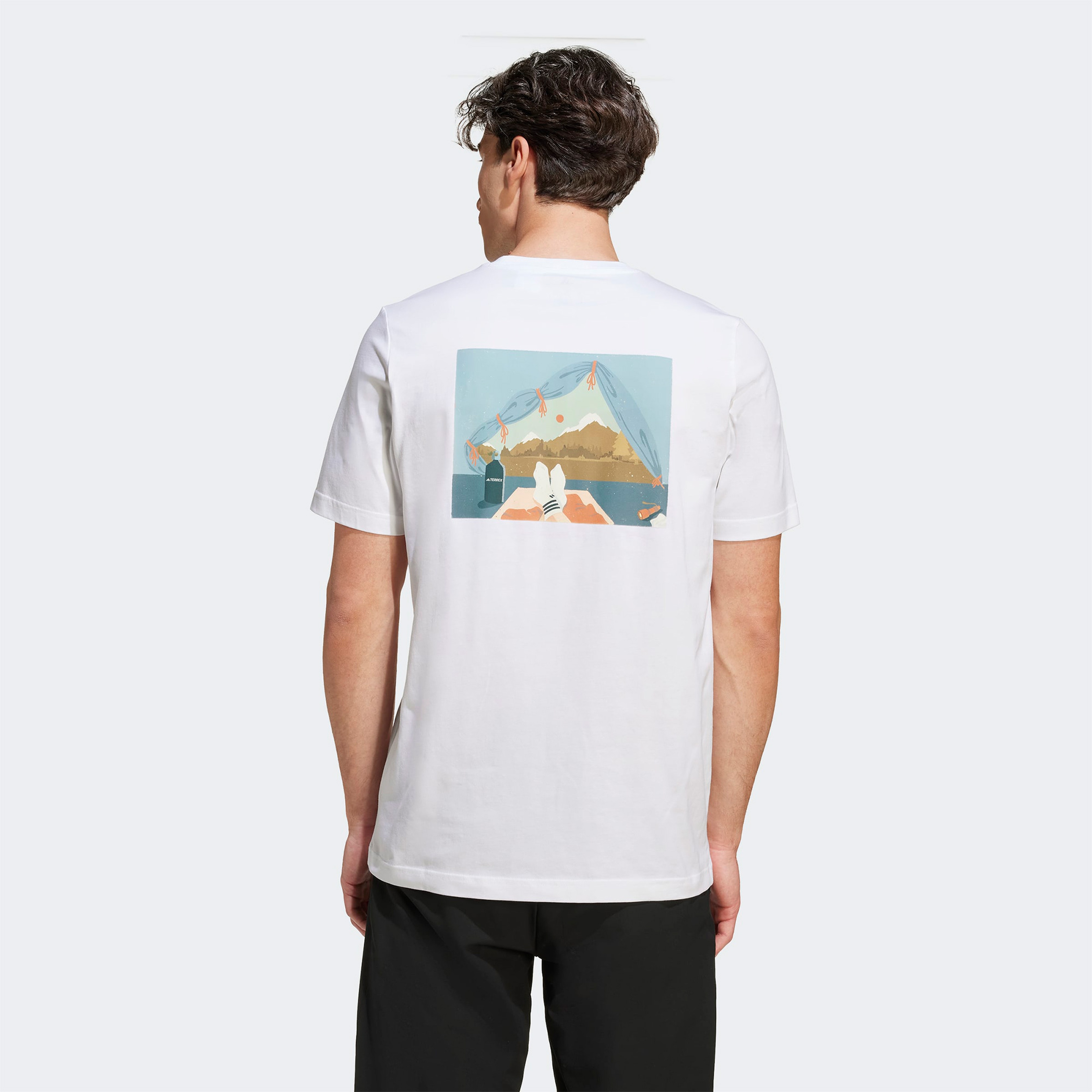 adidas Camp T Erkek Beyaz Yürüyüş T-Shirt